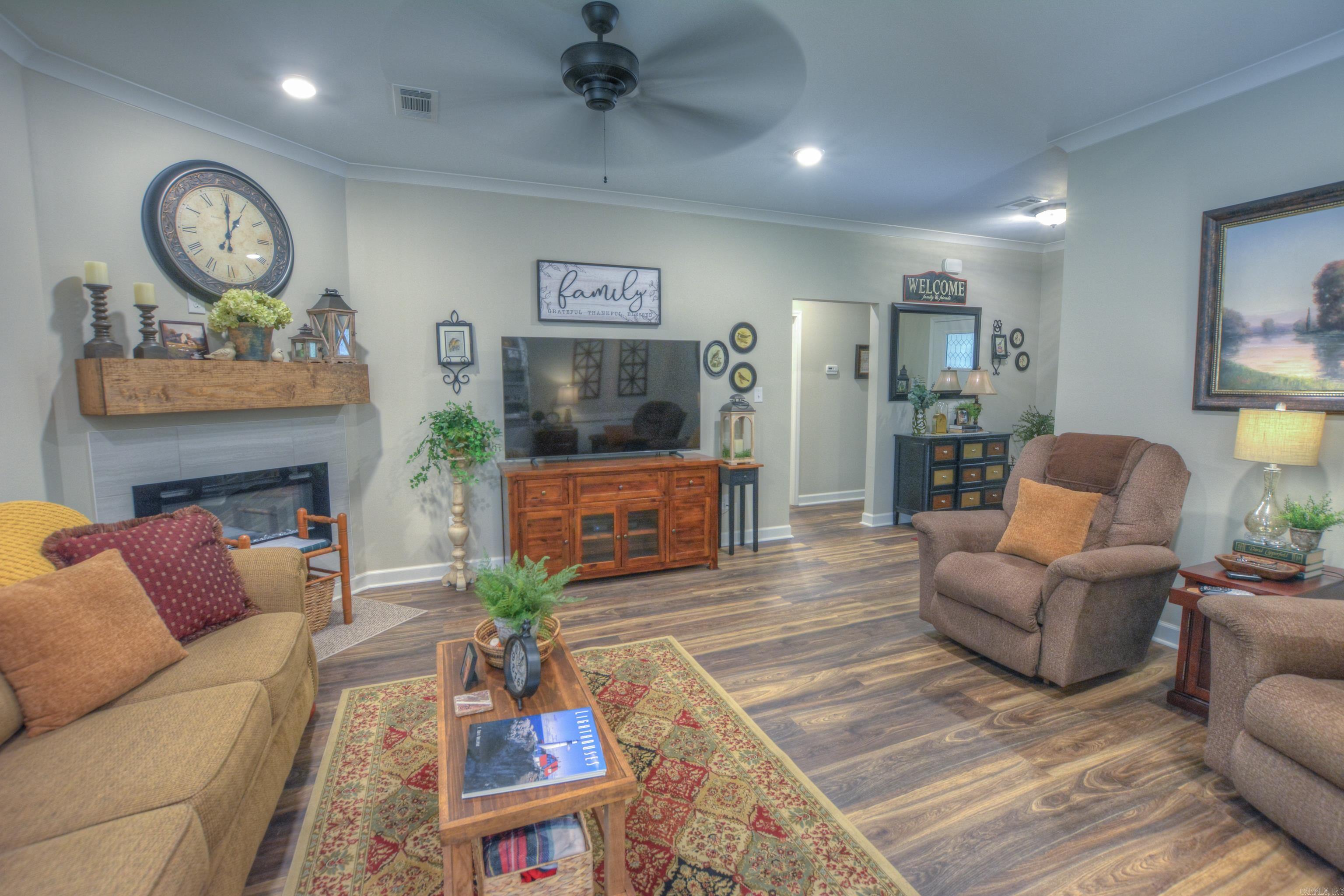 197 Catherine Heights Road Unit: B