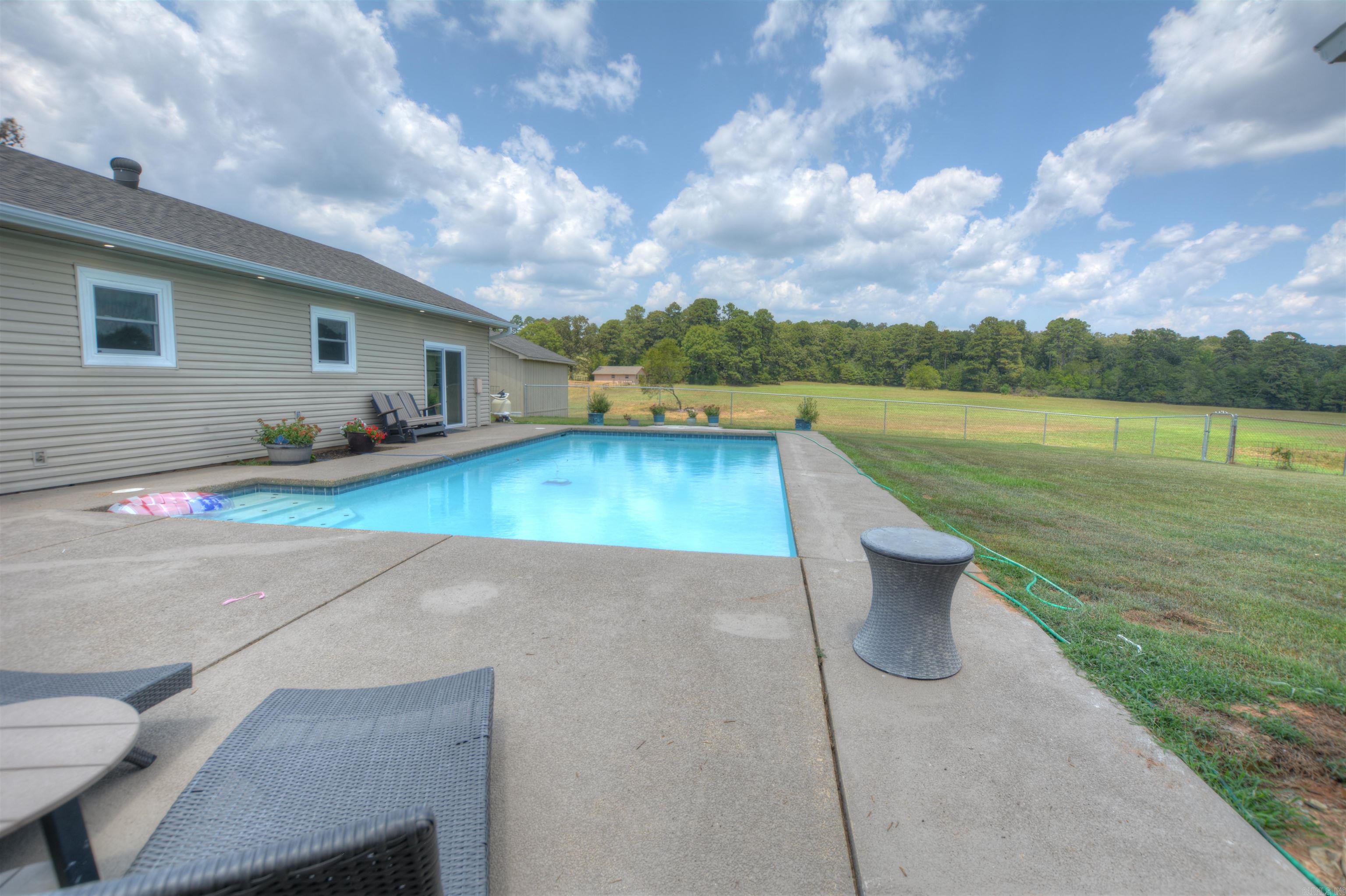 Country Living Meets Modern Luxury