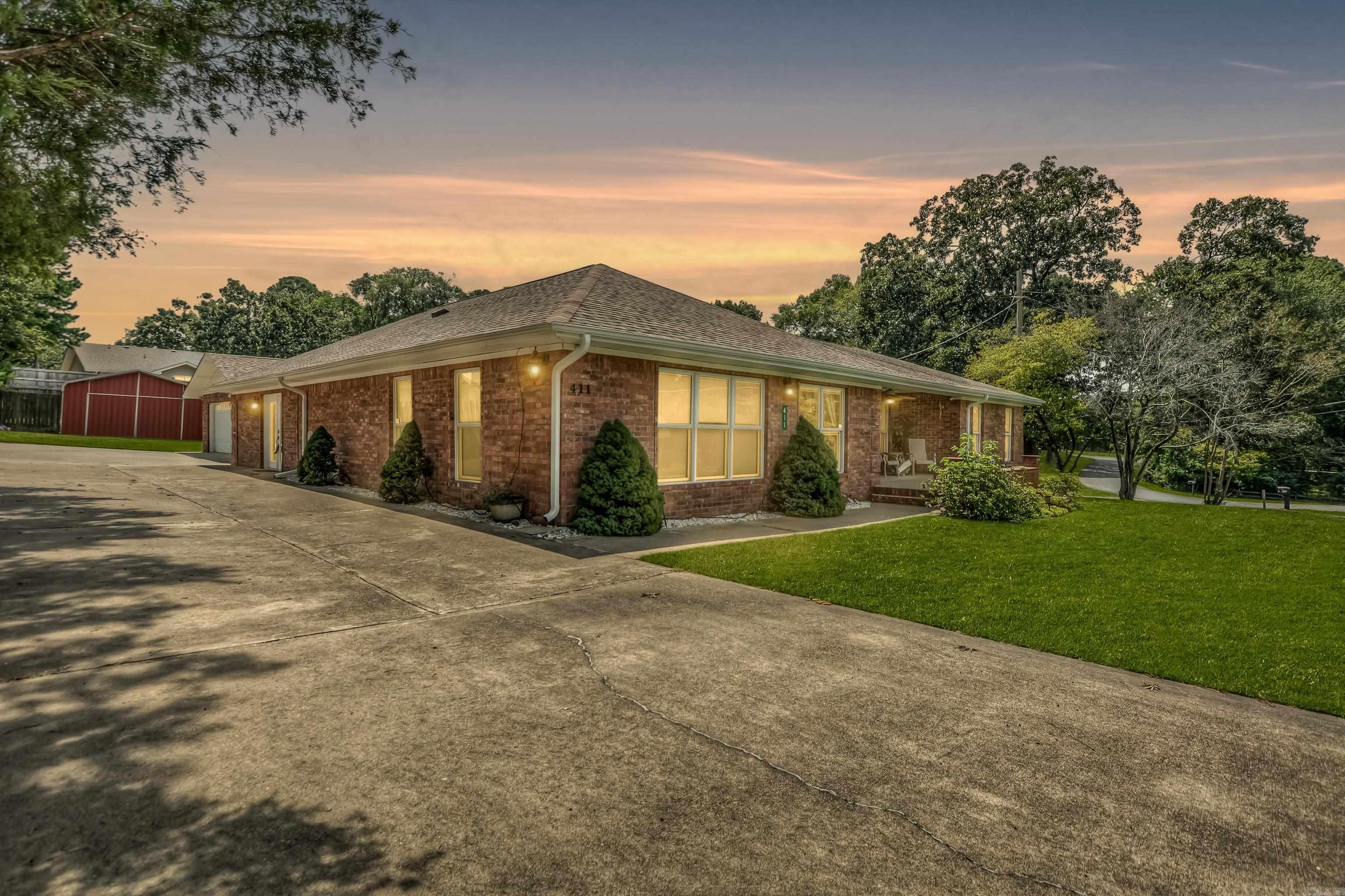 411 Beachview Circle