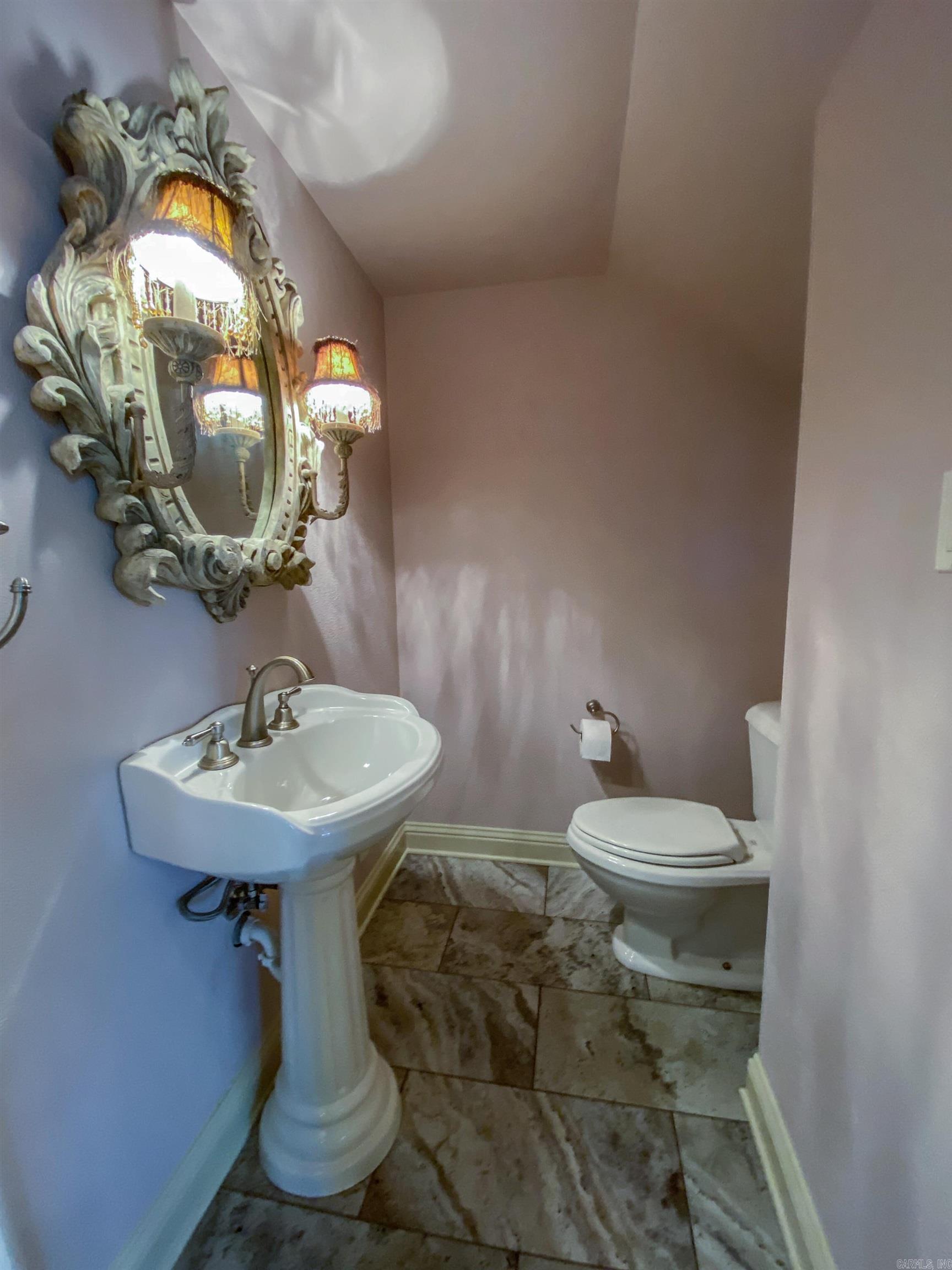 Grand Estate Living in Stonegate