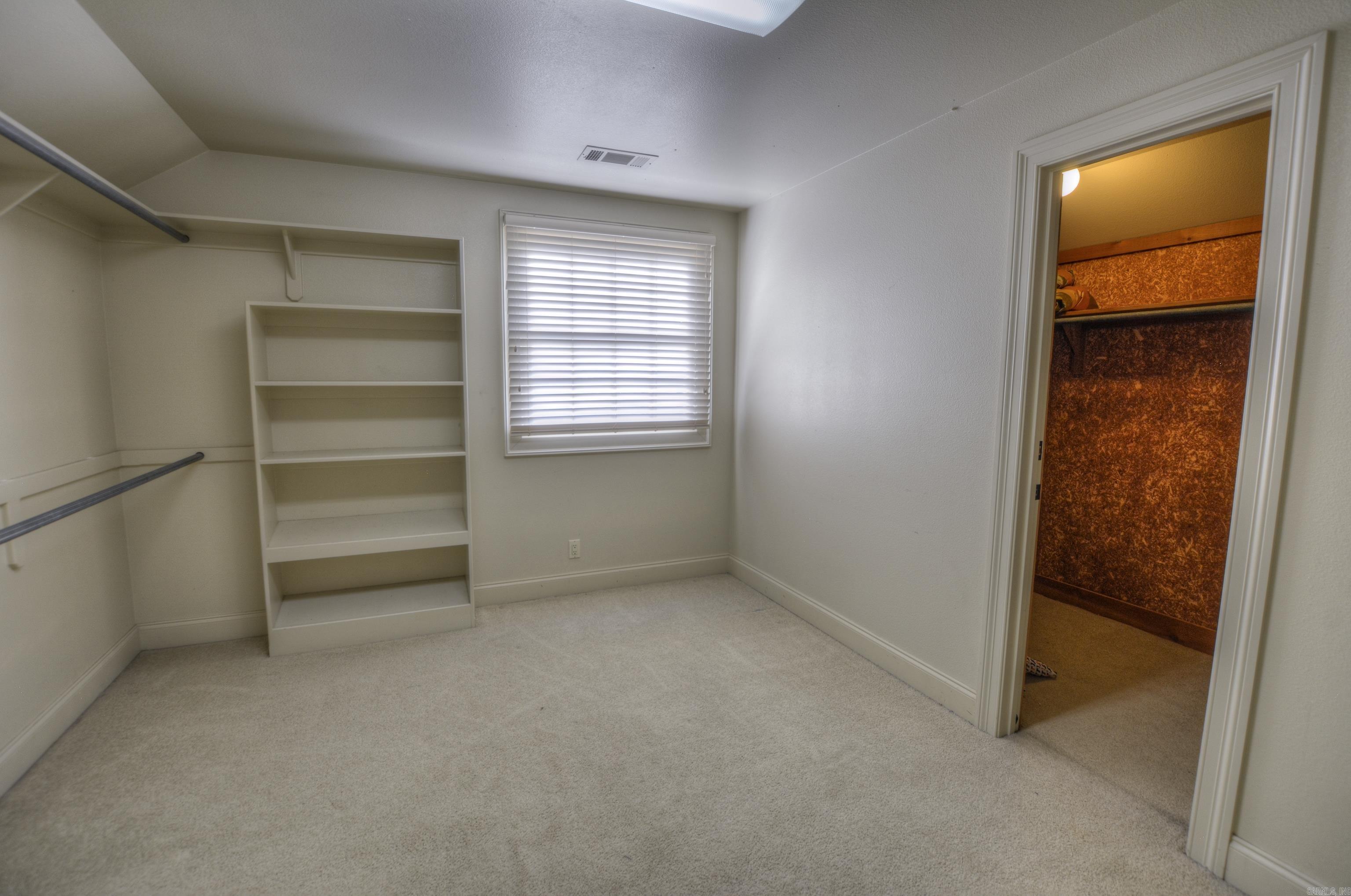 Grand Estate Living in Stonegate