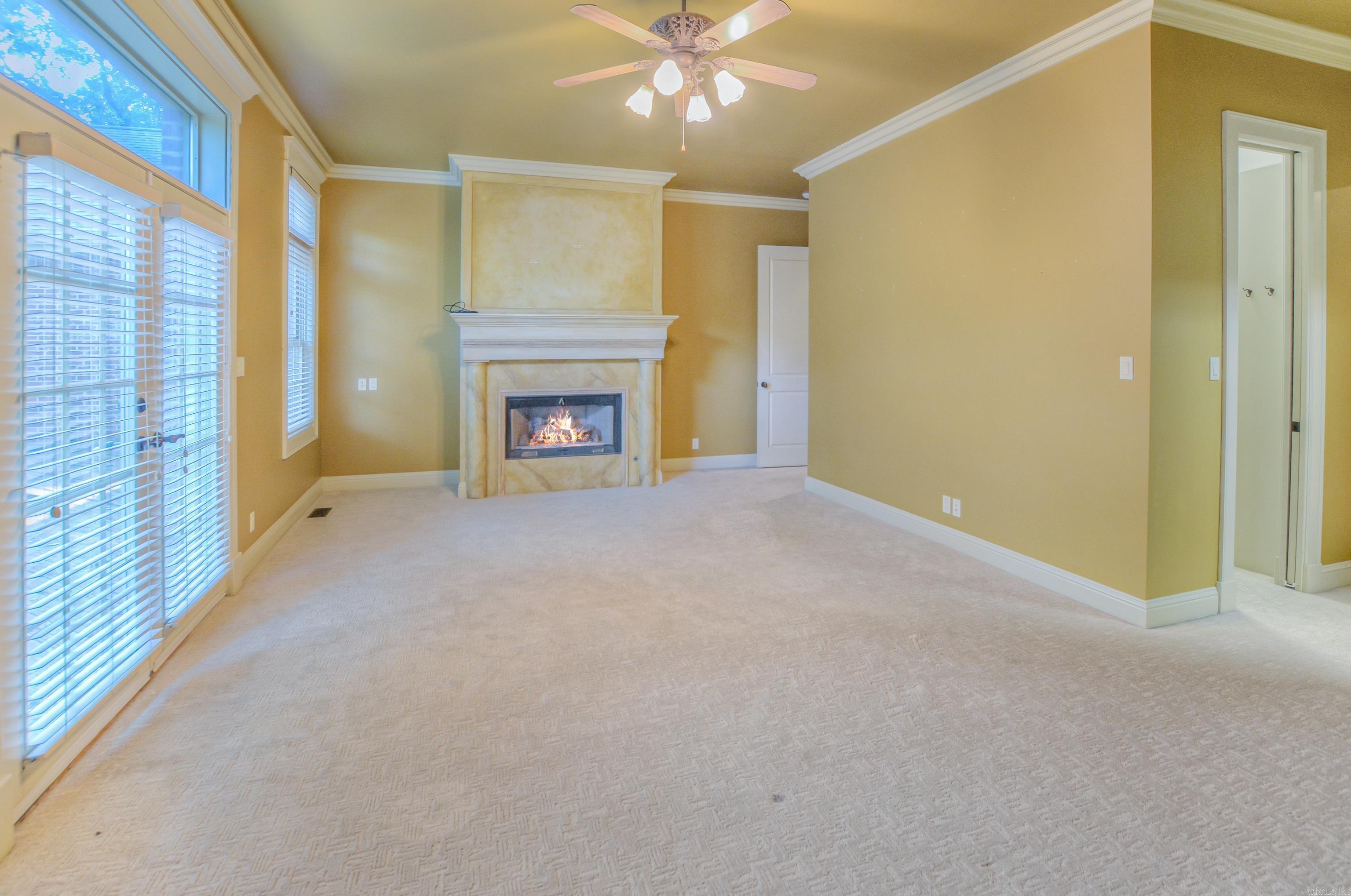 Grand Estate Living in Stonegate