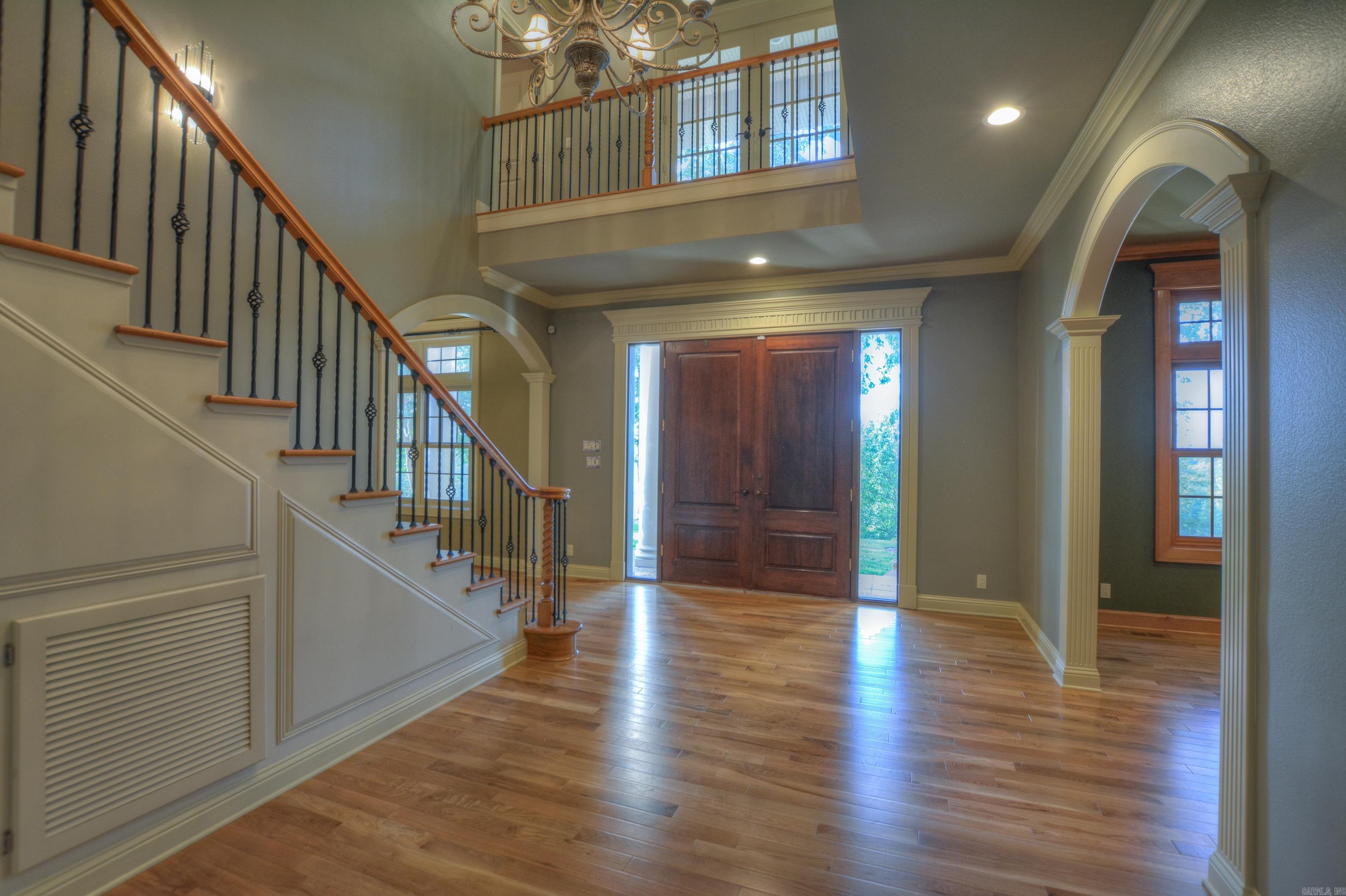 Grand Estate Living in Stonegate