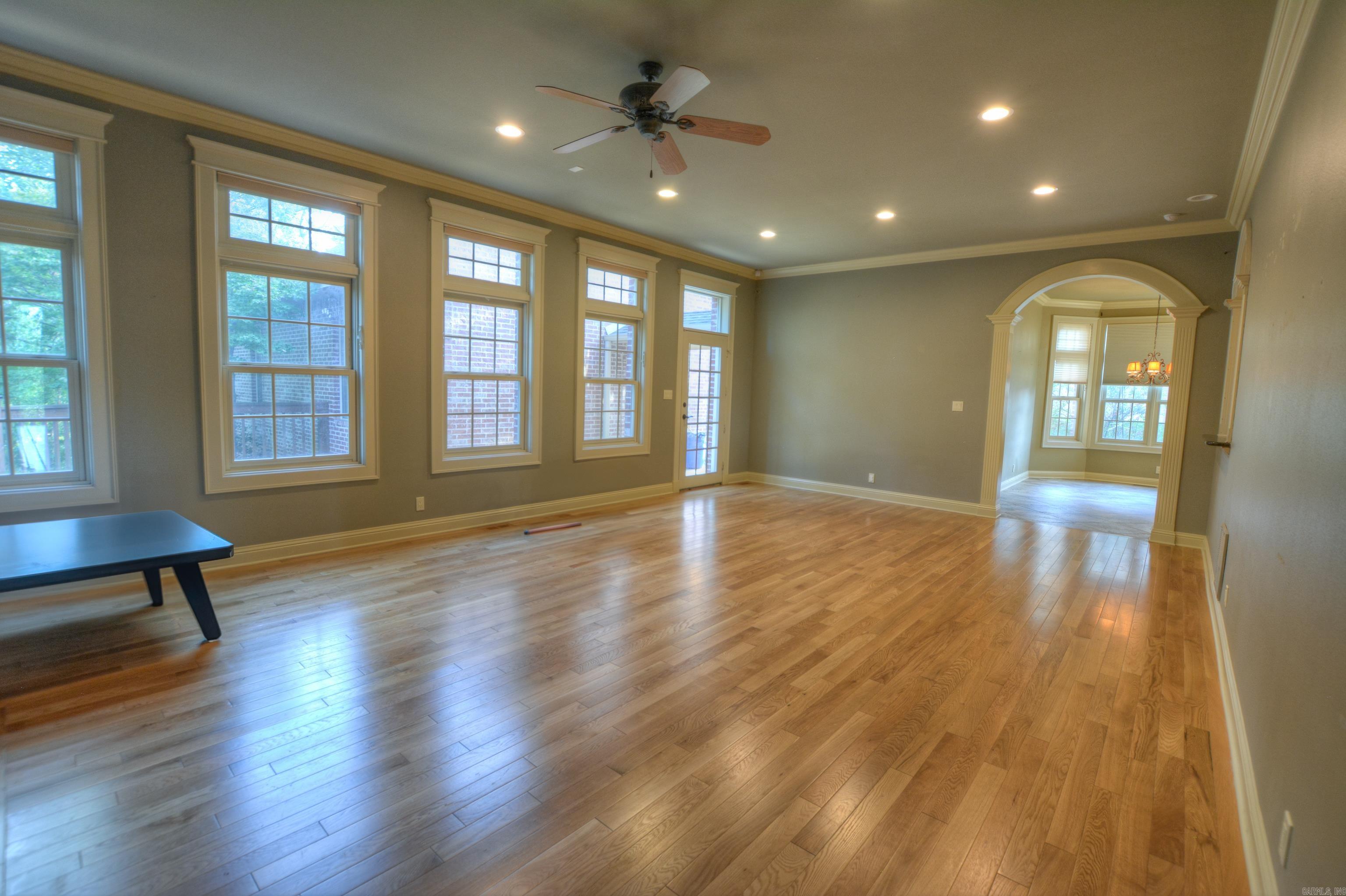 Grand Estate Living in Stonegate