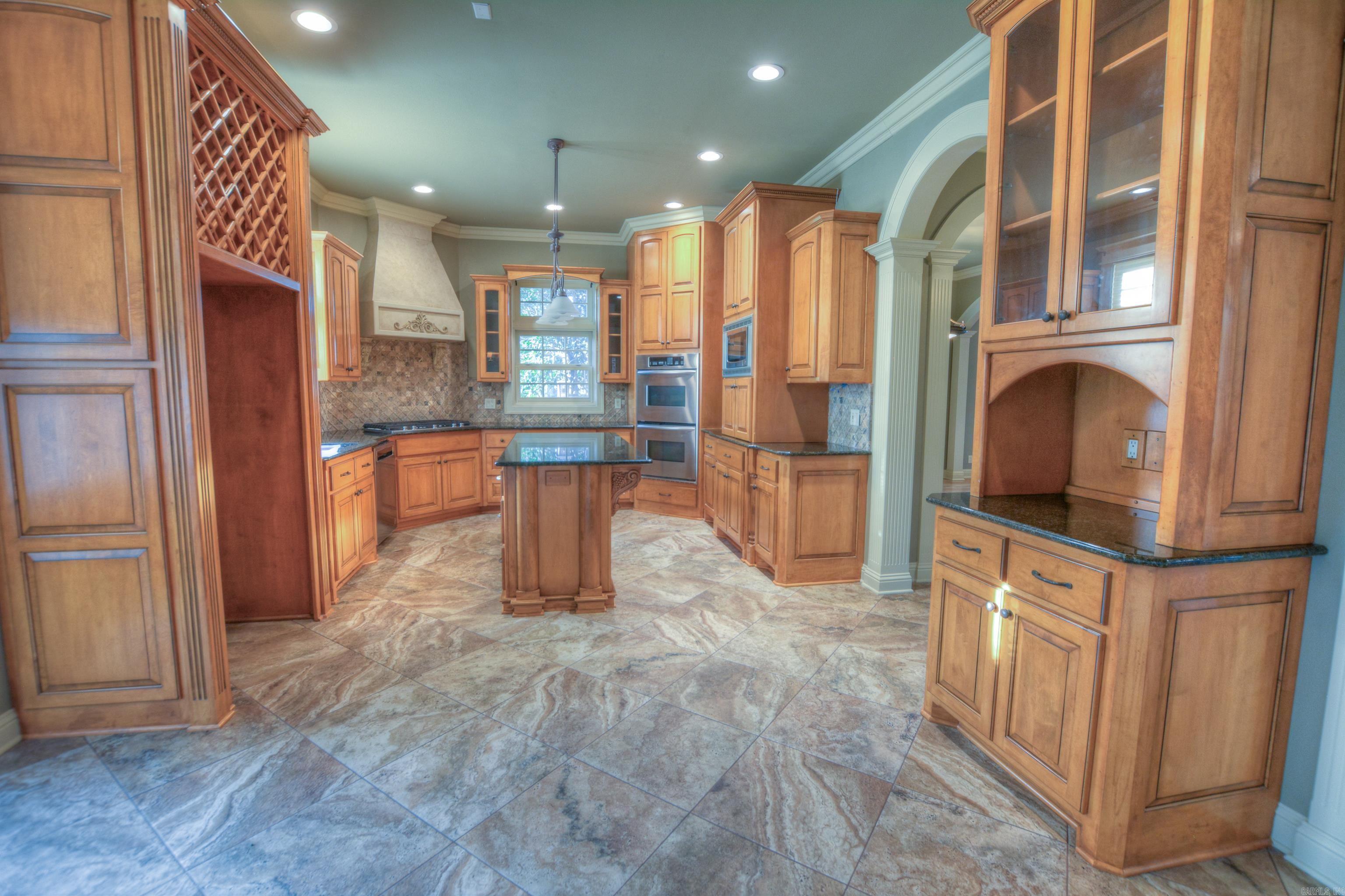 Grand Estate Living in Stonegate