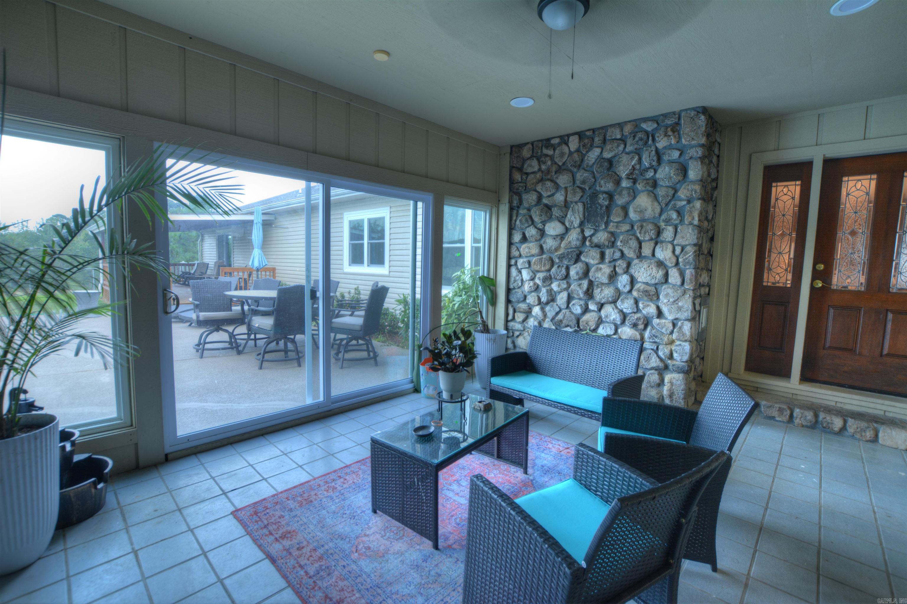 Dream Country Estate with Pool, Pond & 35 Acres