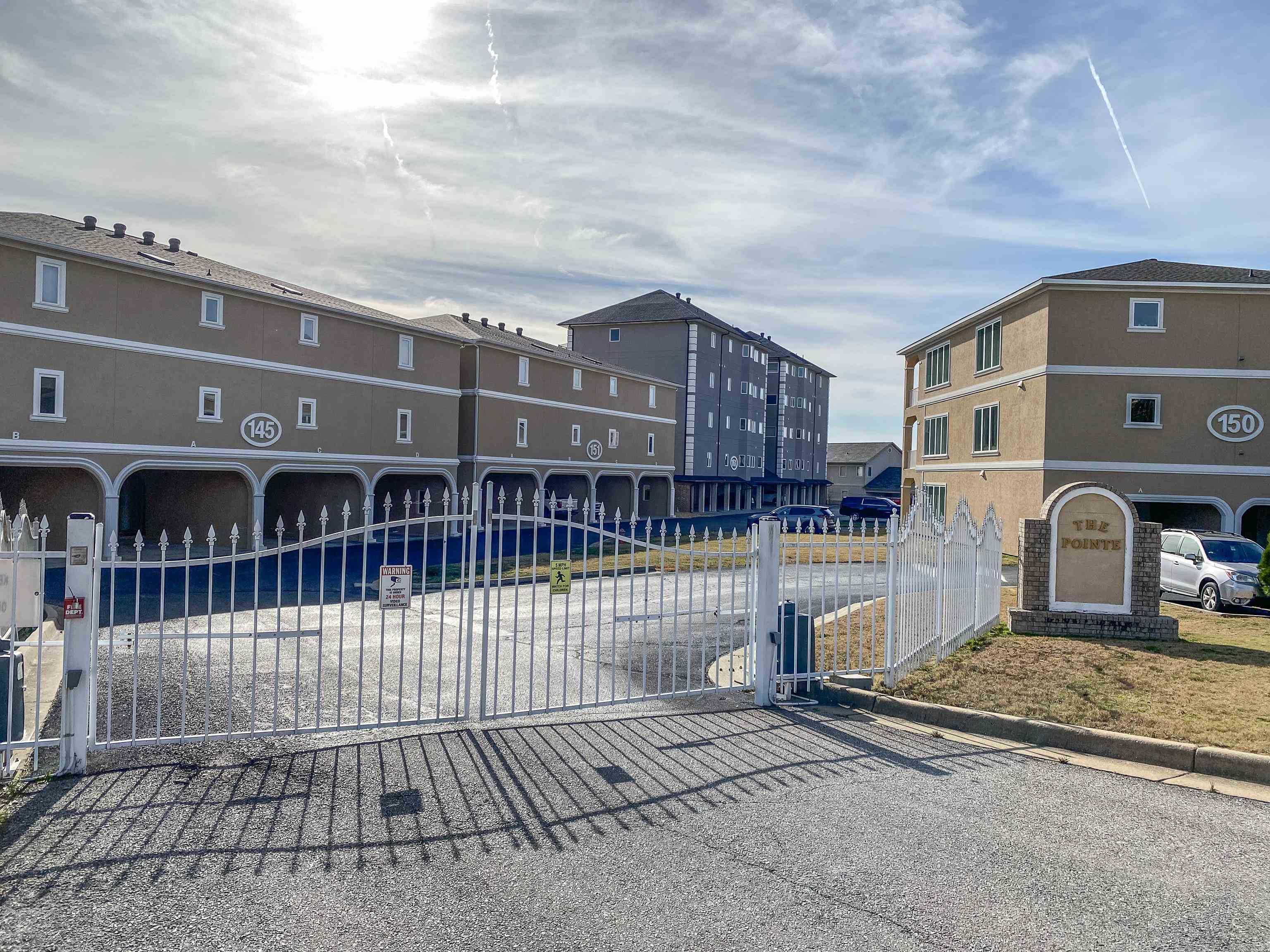 156 Villa Point Unit: B