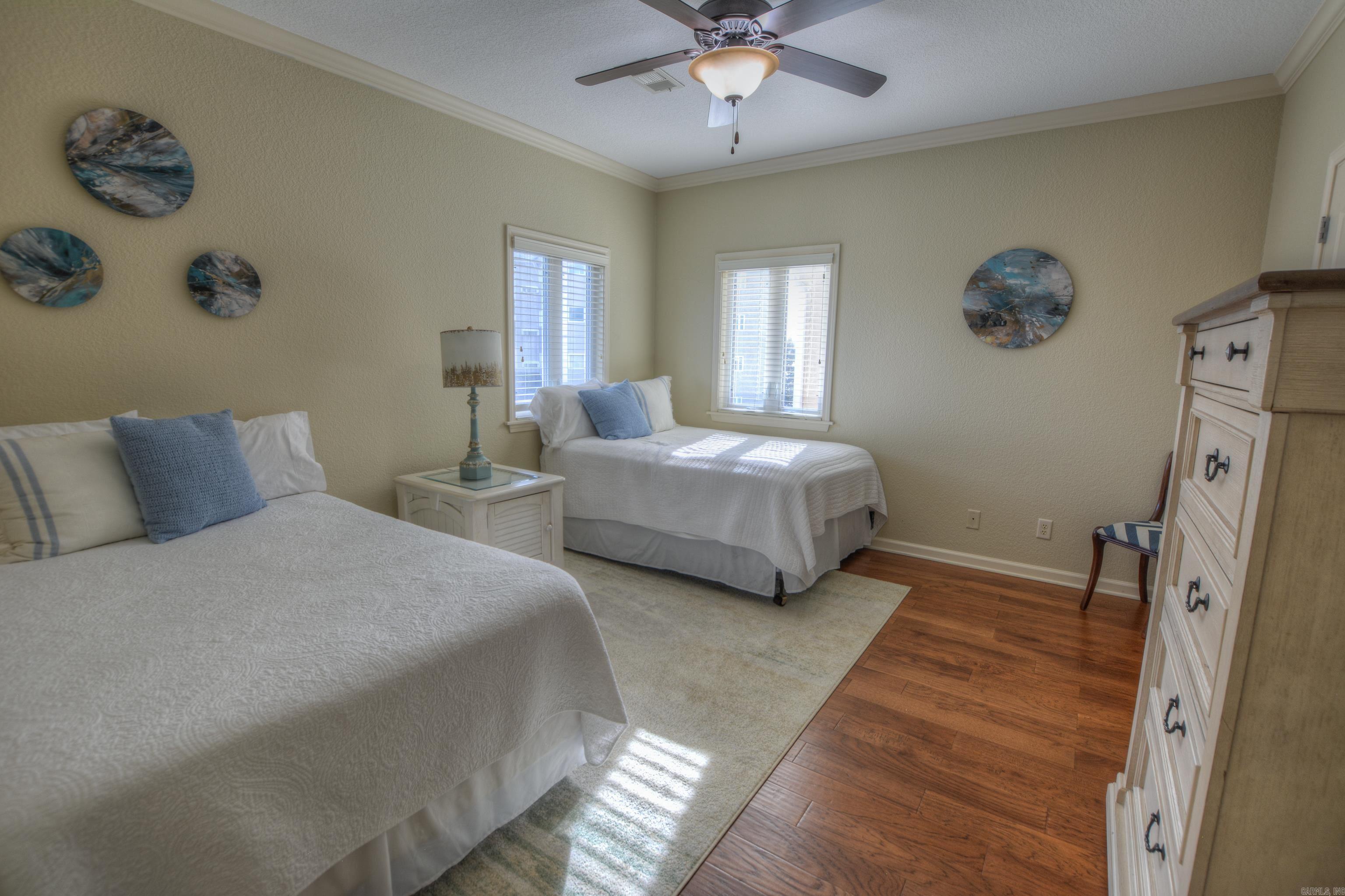 156 Villa Point Unit: B