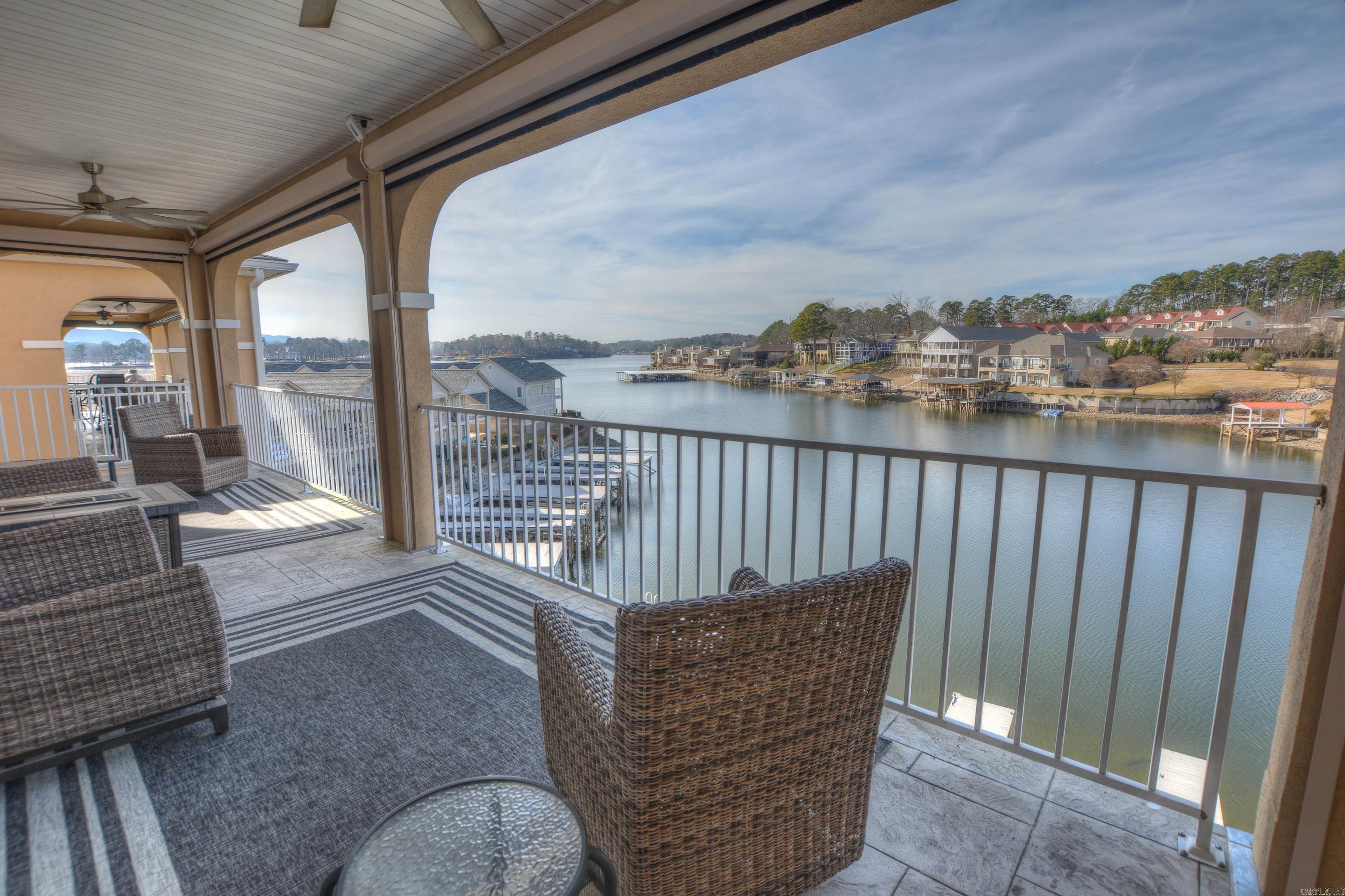 156 Villa Point Unit: B