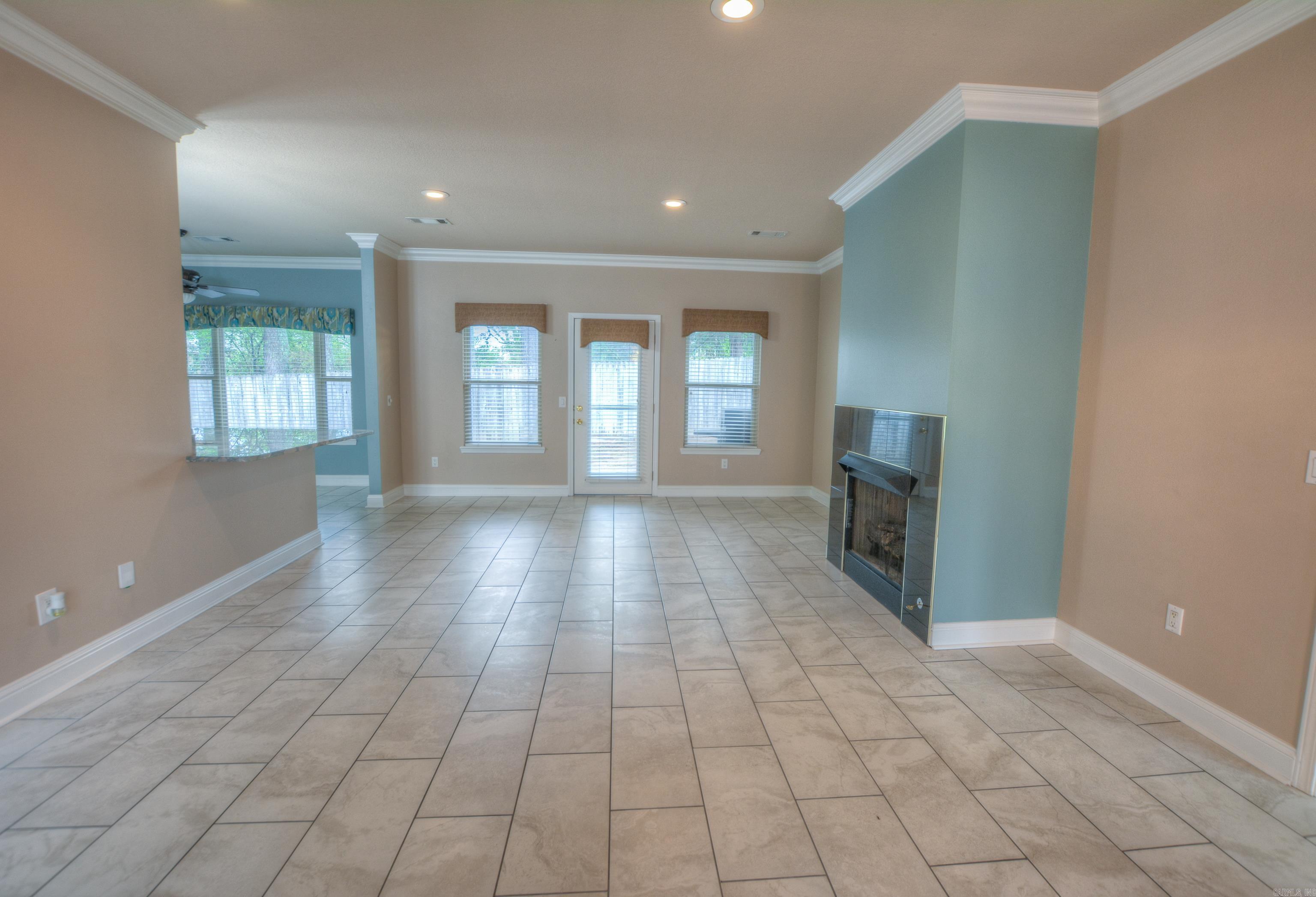 Easy Living in the Heart of Hot Springs 