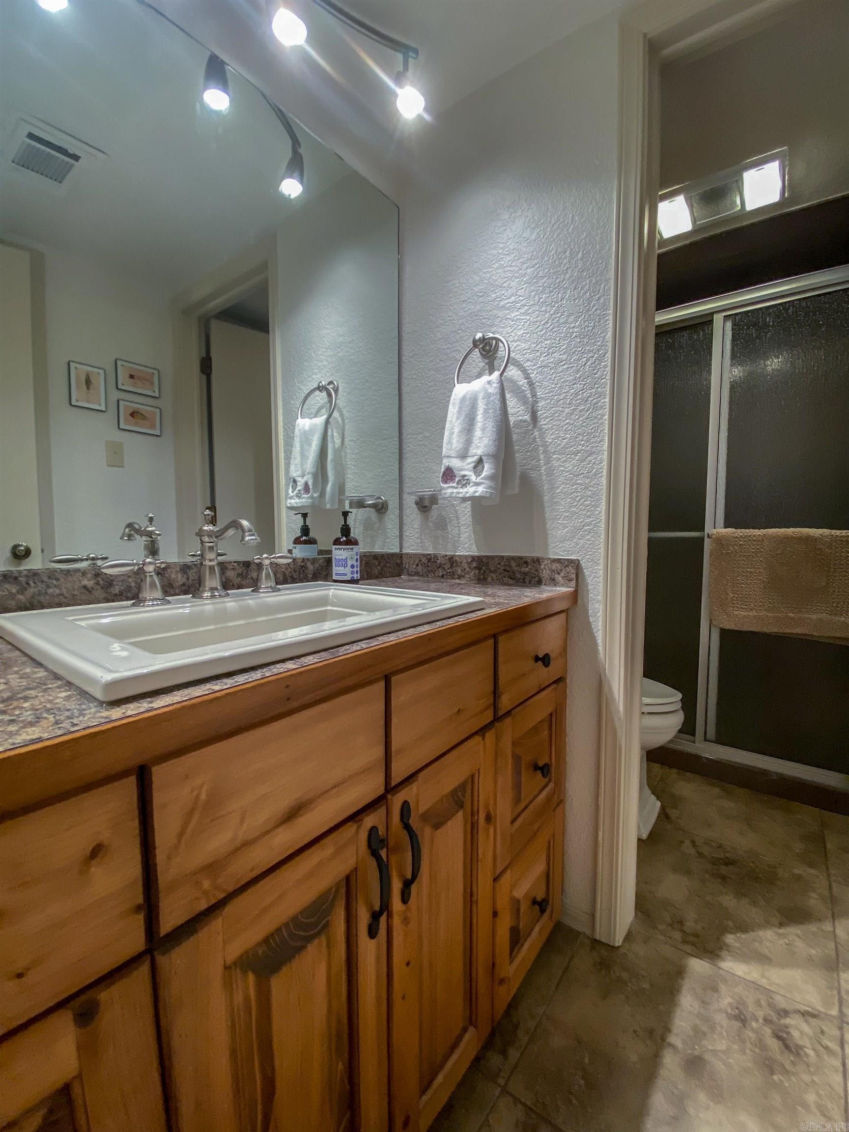 Island-Style Serenity