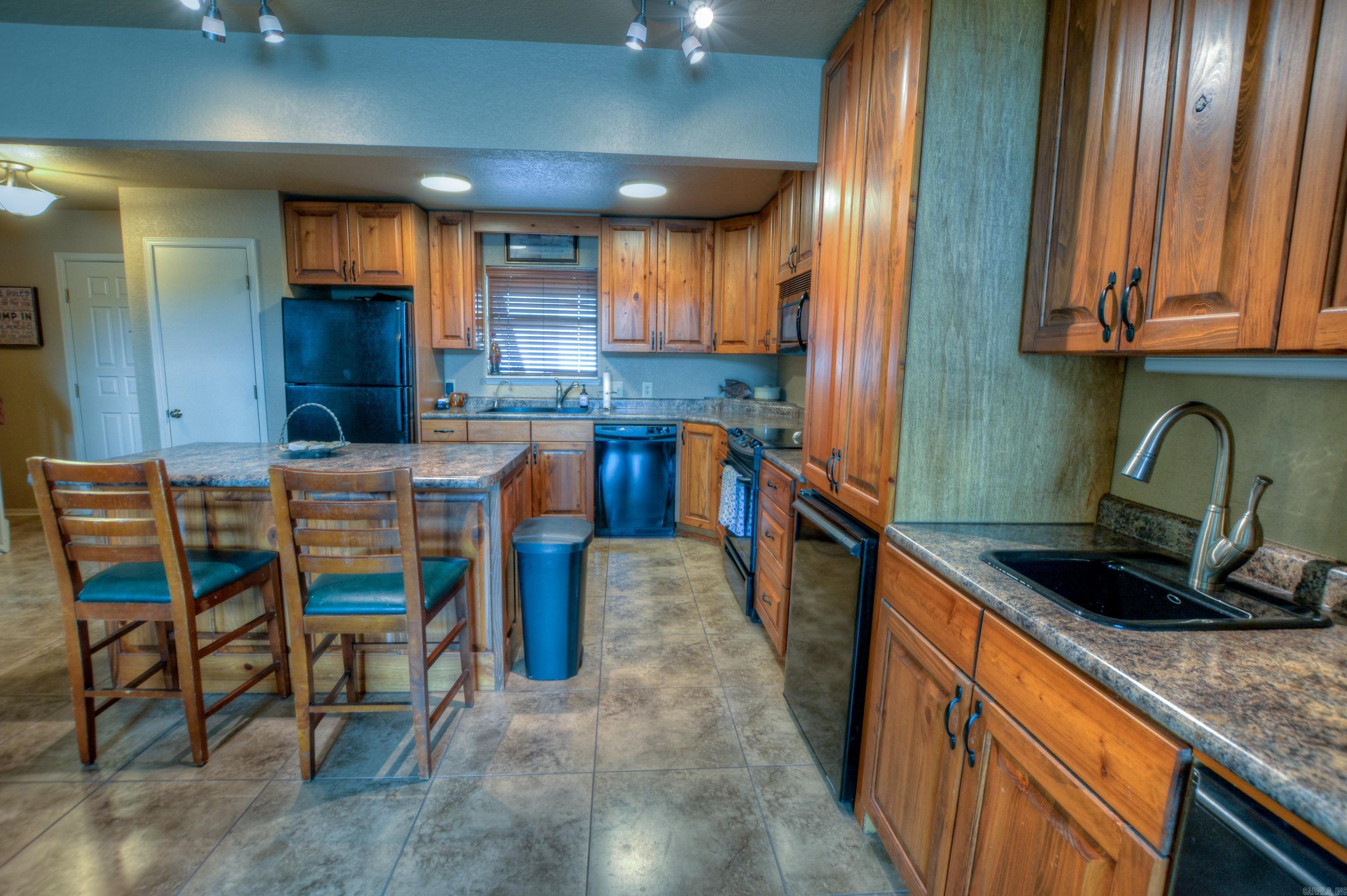 Island-Style Serenity