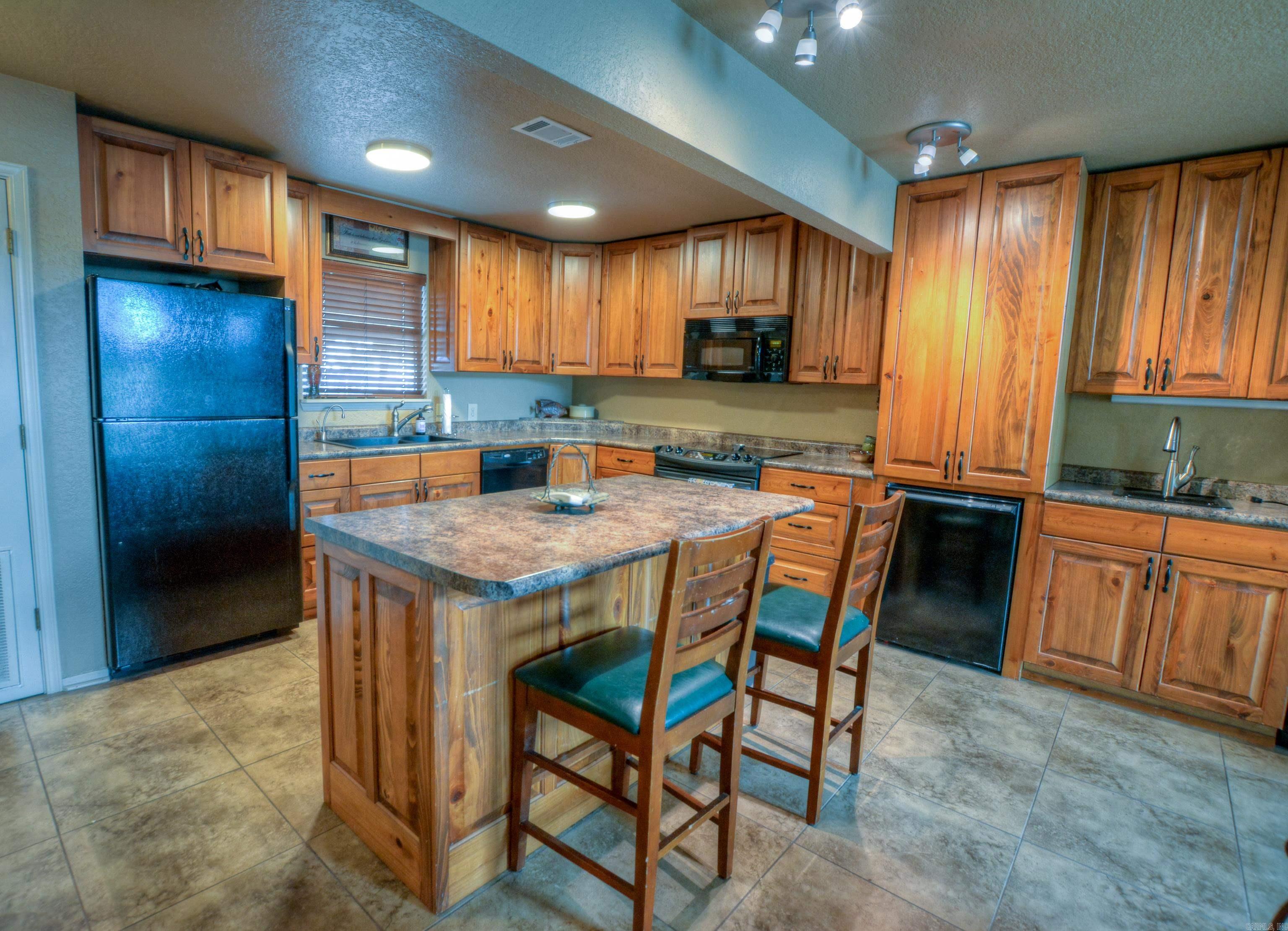 Island-Style Serenity