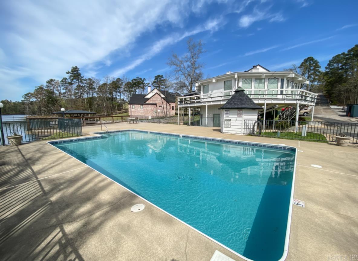 Island-Style Serenity