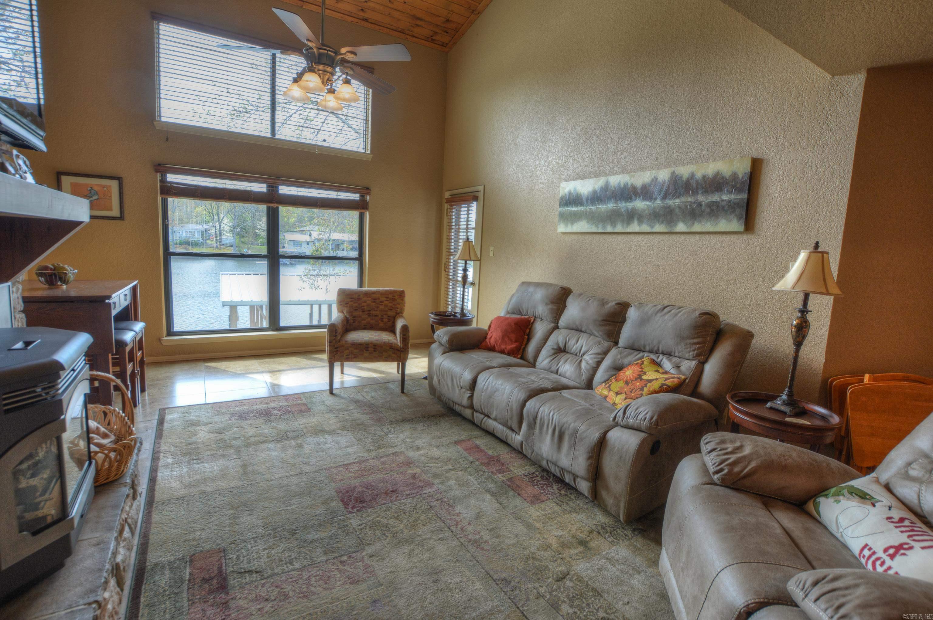 Island-Style Serenity