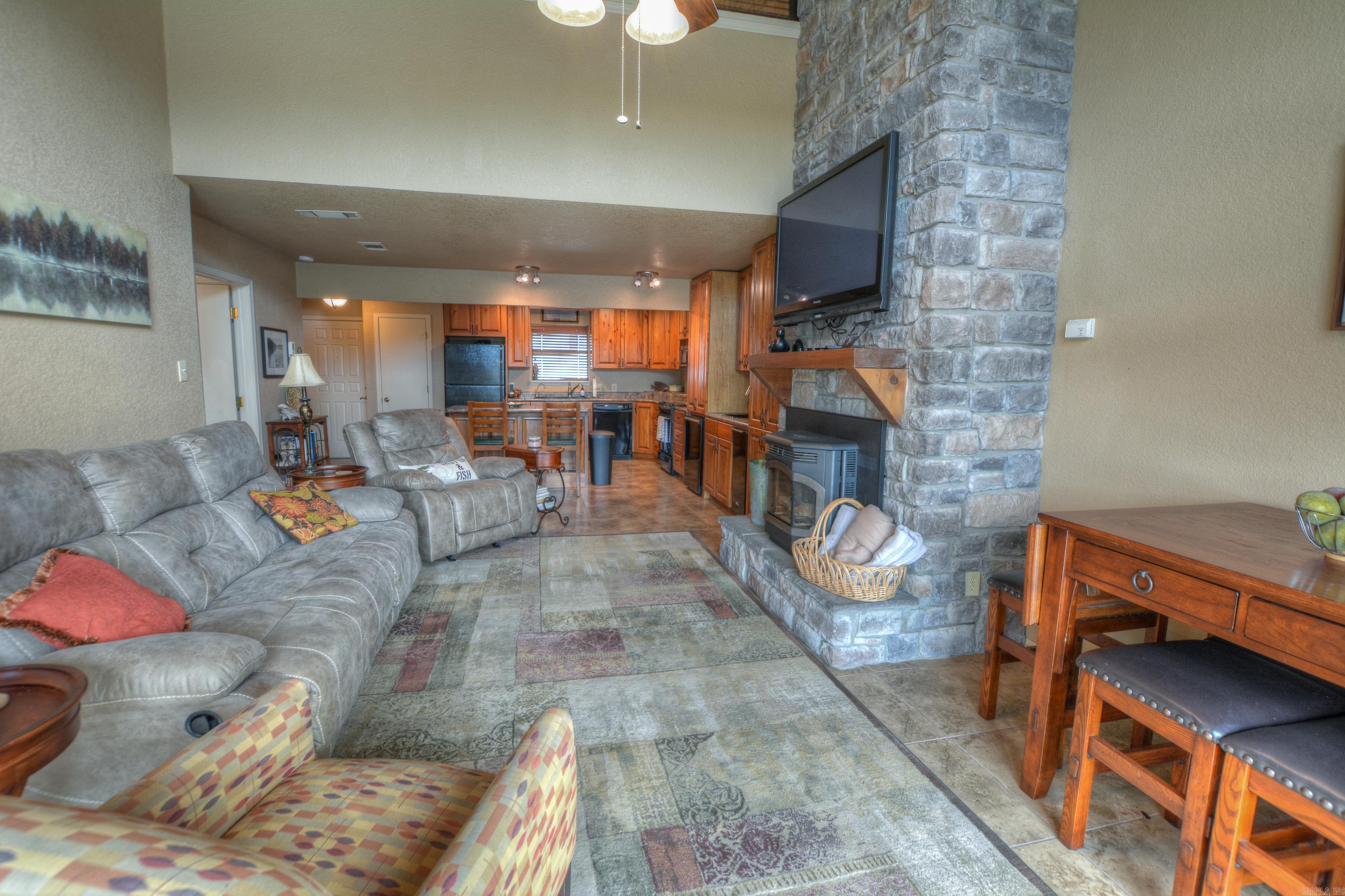 Island-Style Serenity