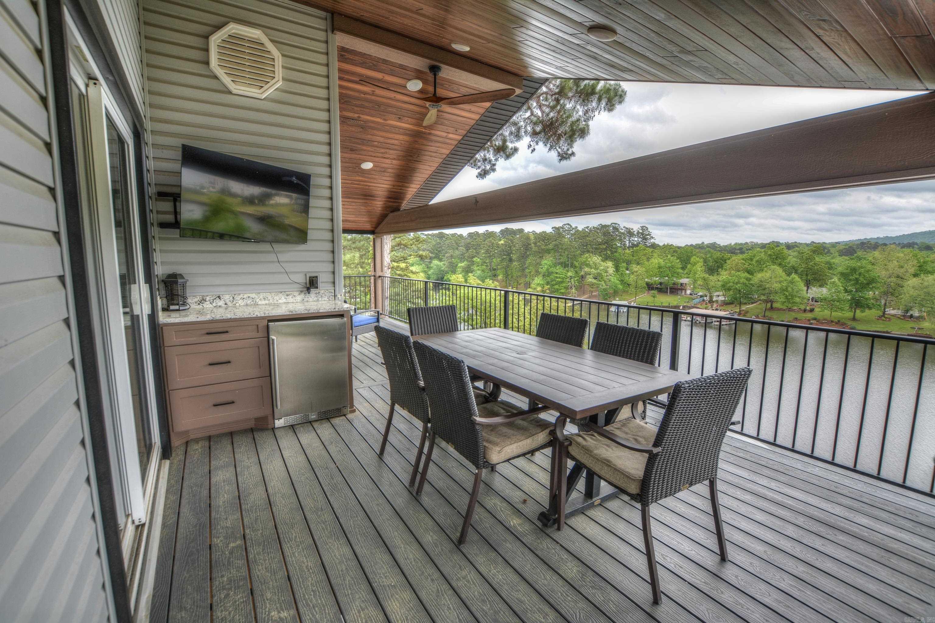 Turnkey Waterfront STR