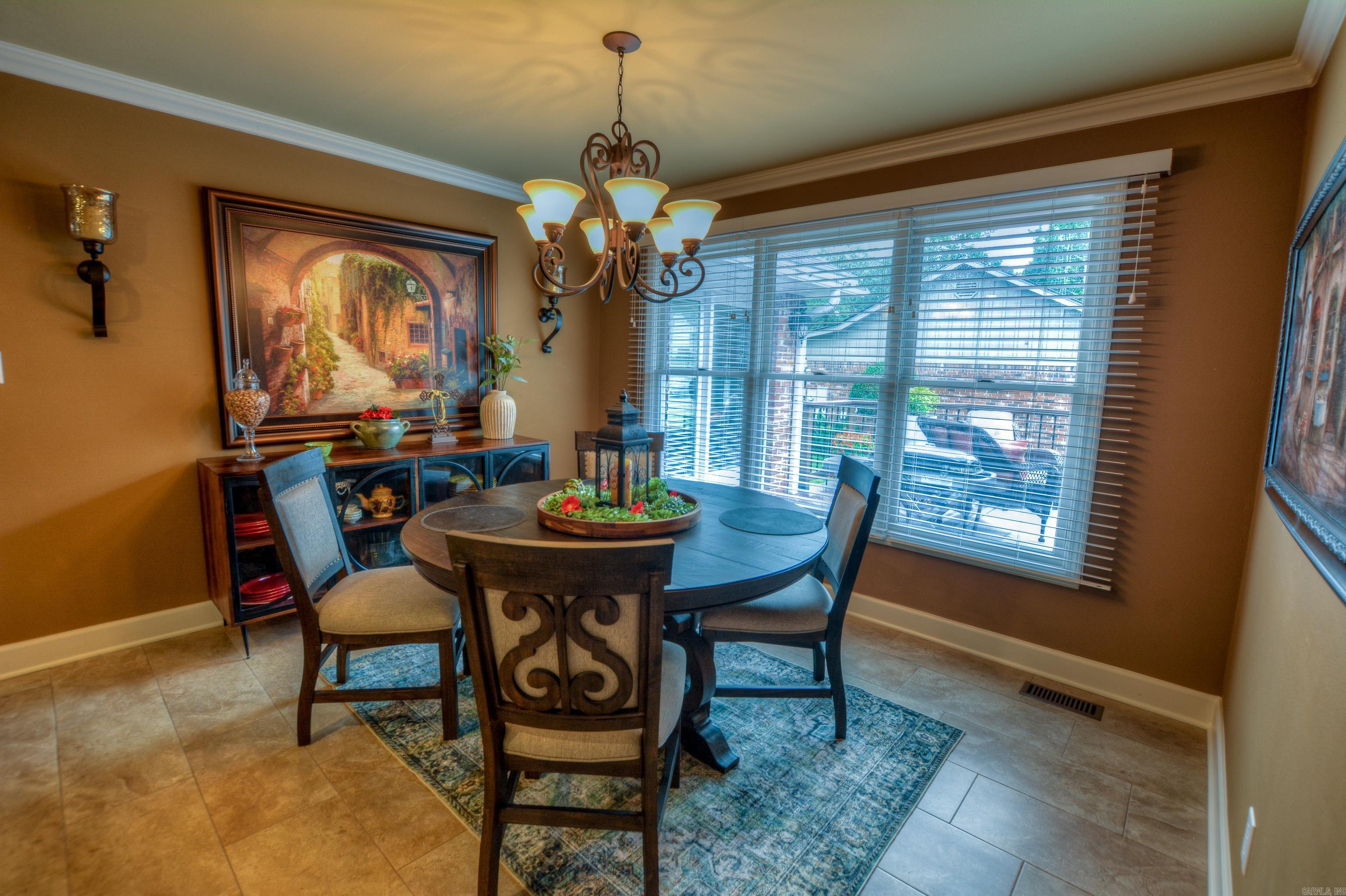 105 Waters Edge Cove