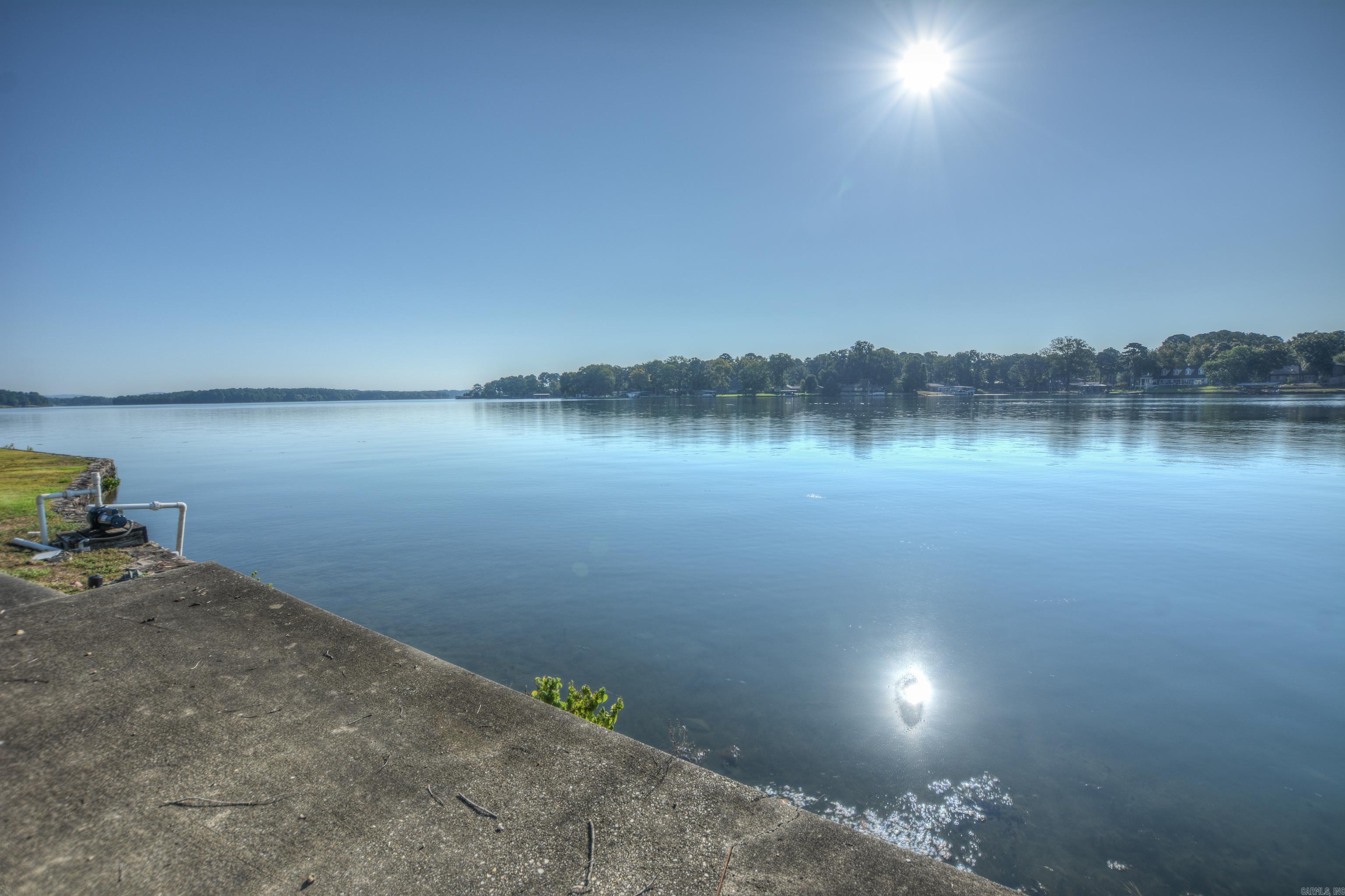 Gated Lakesouth Estates Waterfront Lot