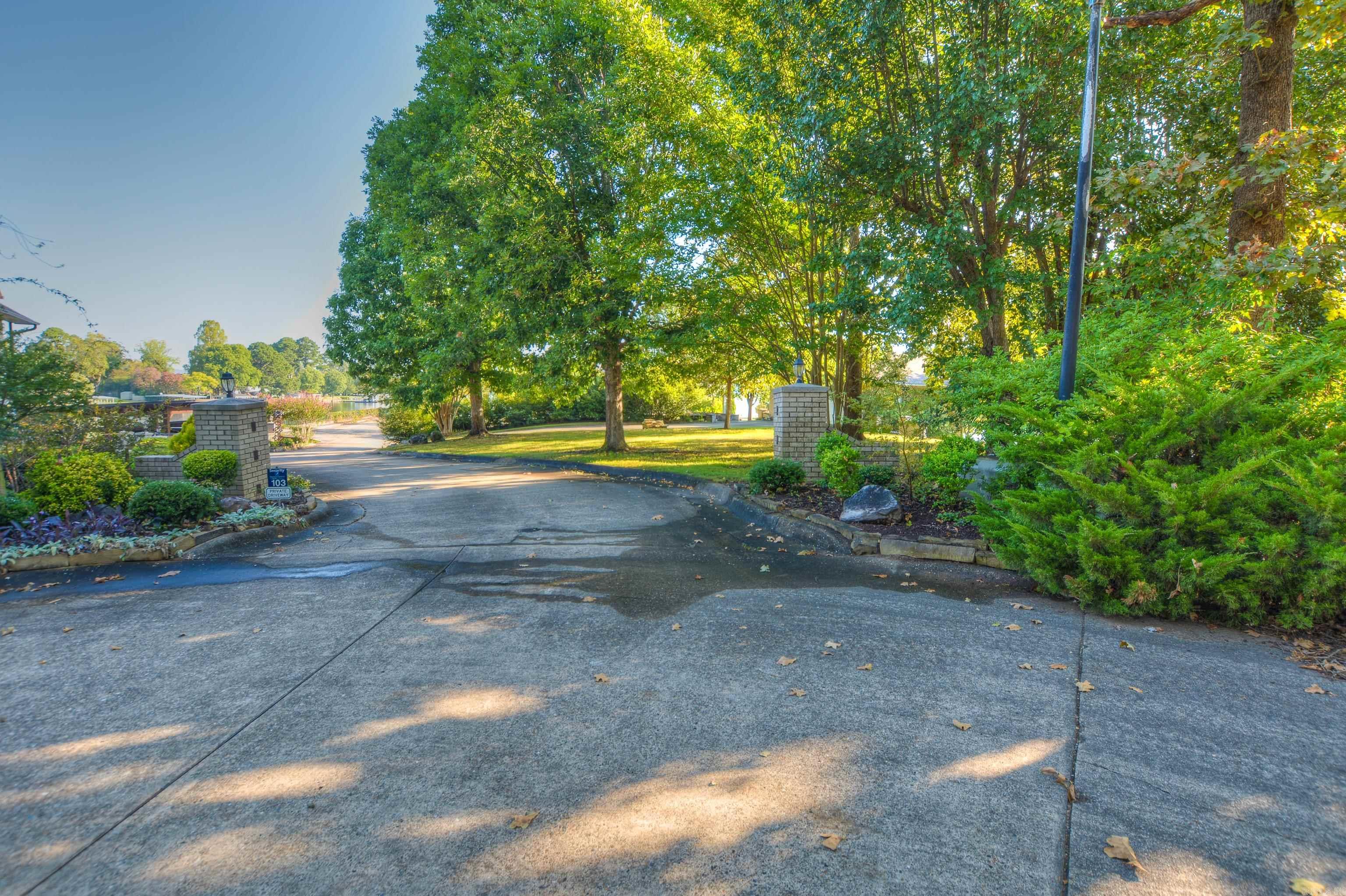 Gated Lakesouth Estates Waterfront Lot