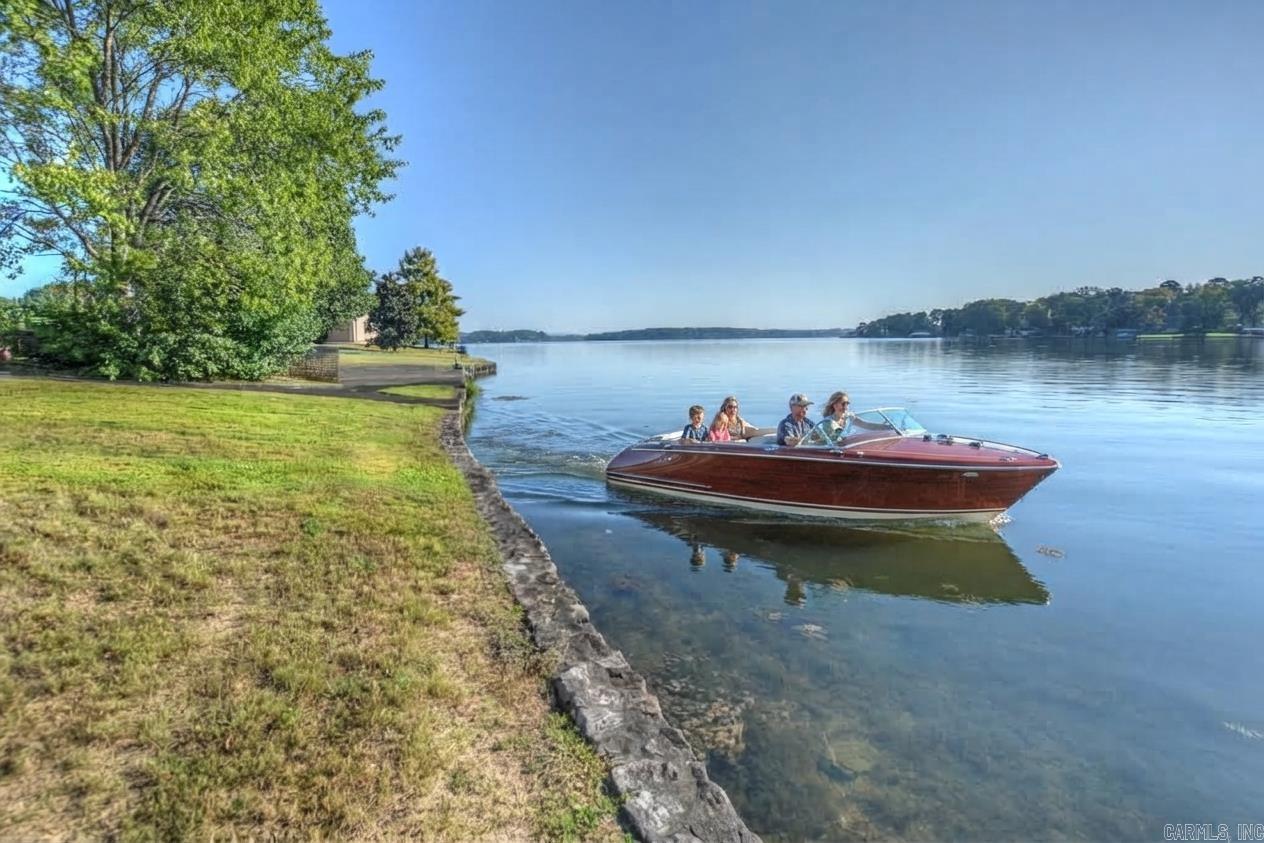 Gated Lakesouth Estates Waterfront Lot
