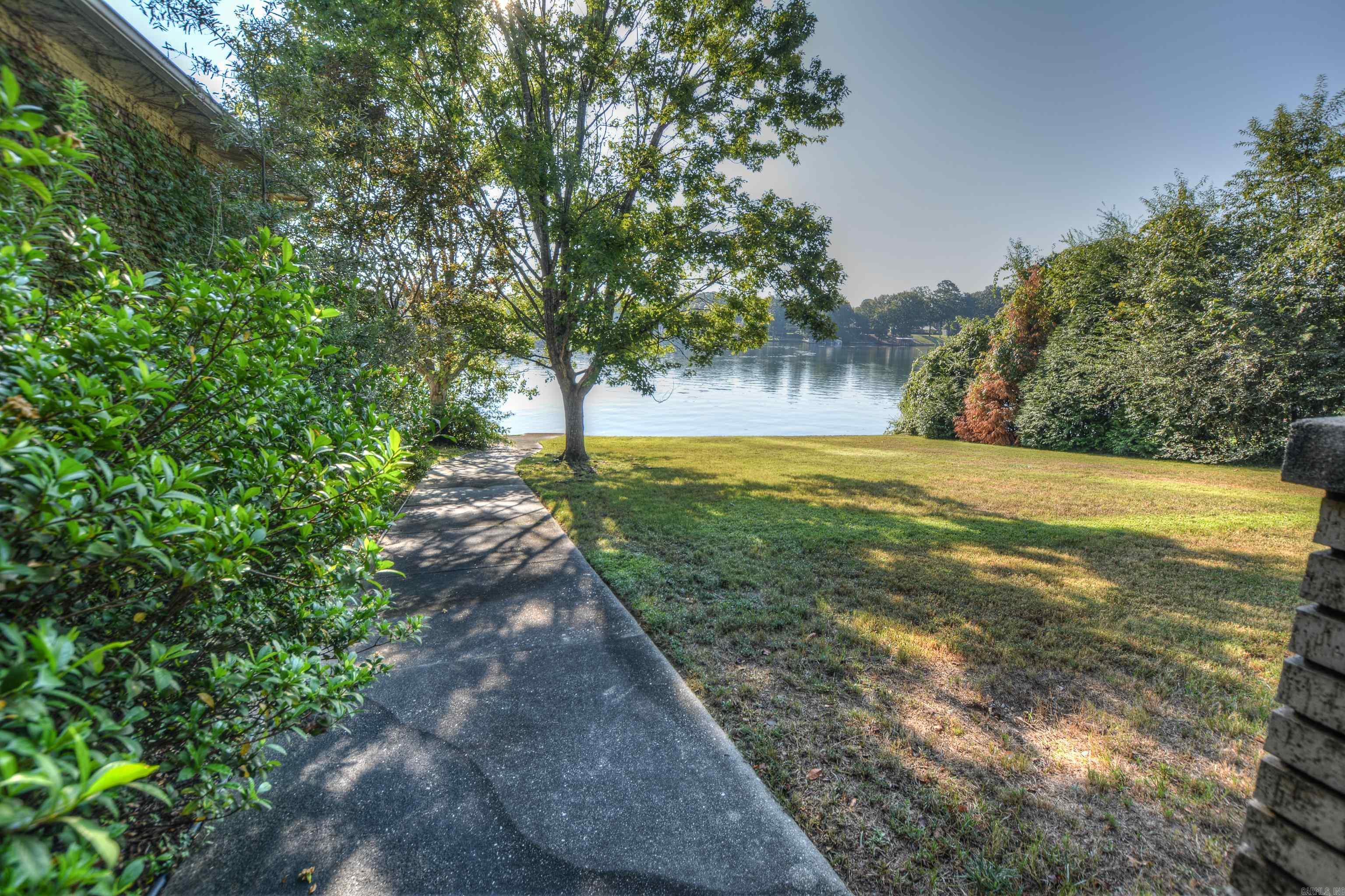 Gated Lakesouth Estates Waterfront Lot