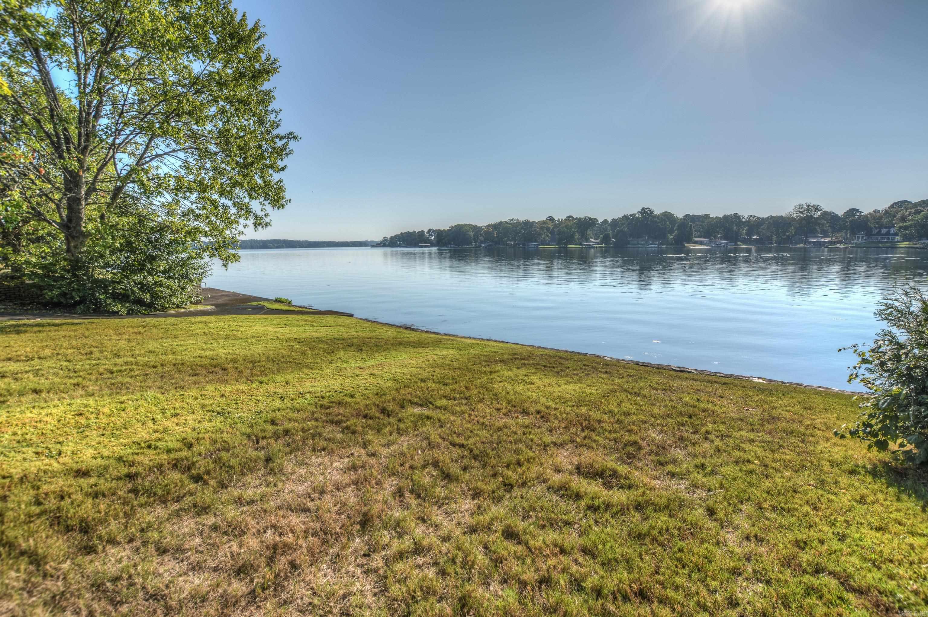Gated Lakesouth Estates Waterfront Lot