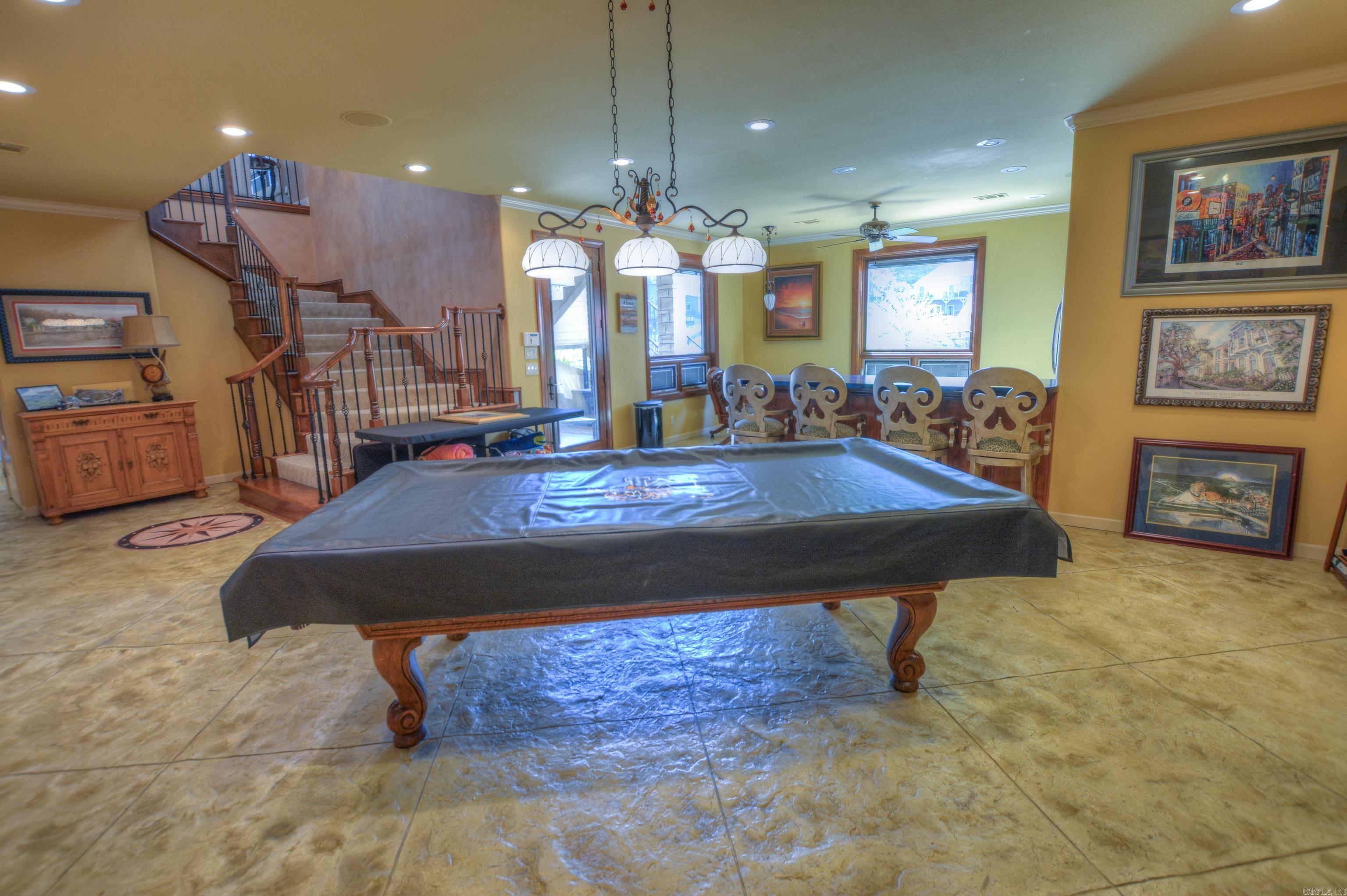 Lake Hamilton Entertainer's Dream
