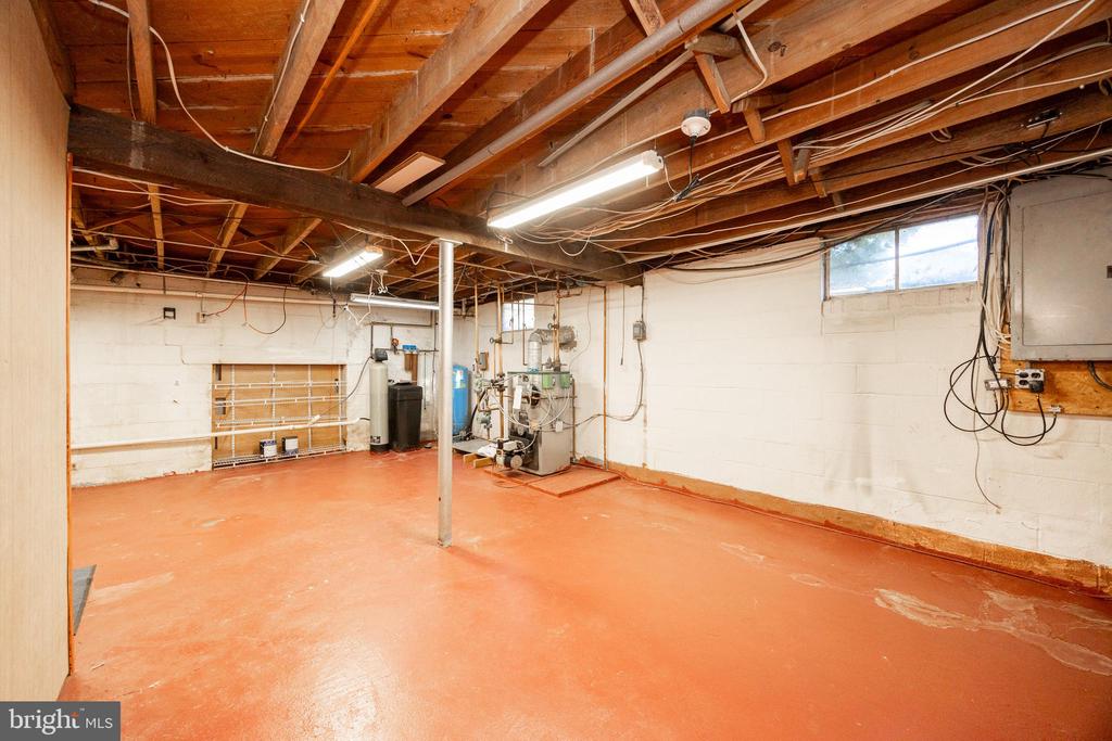 112 MONOCACY ROAD