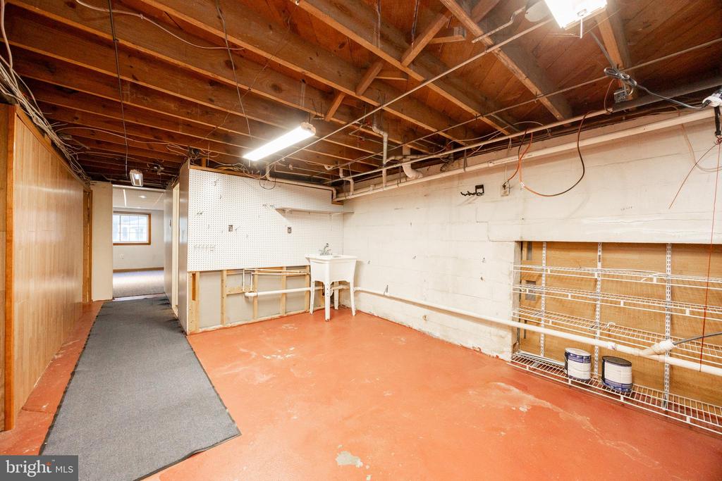 112 MONOCACY ROAD