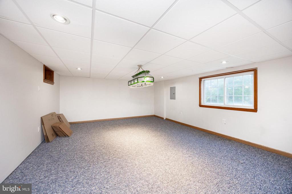 112 MONOCACY ROAD