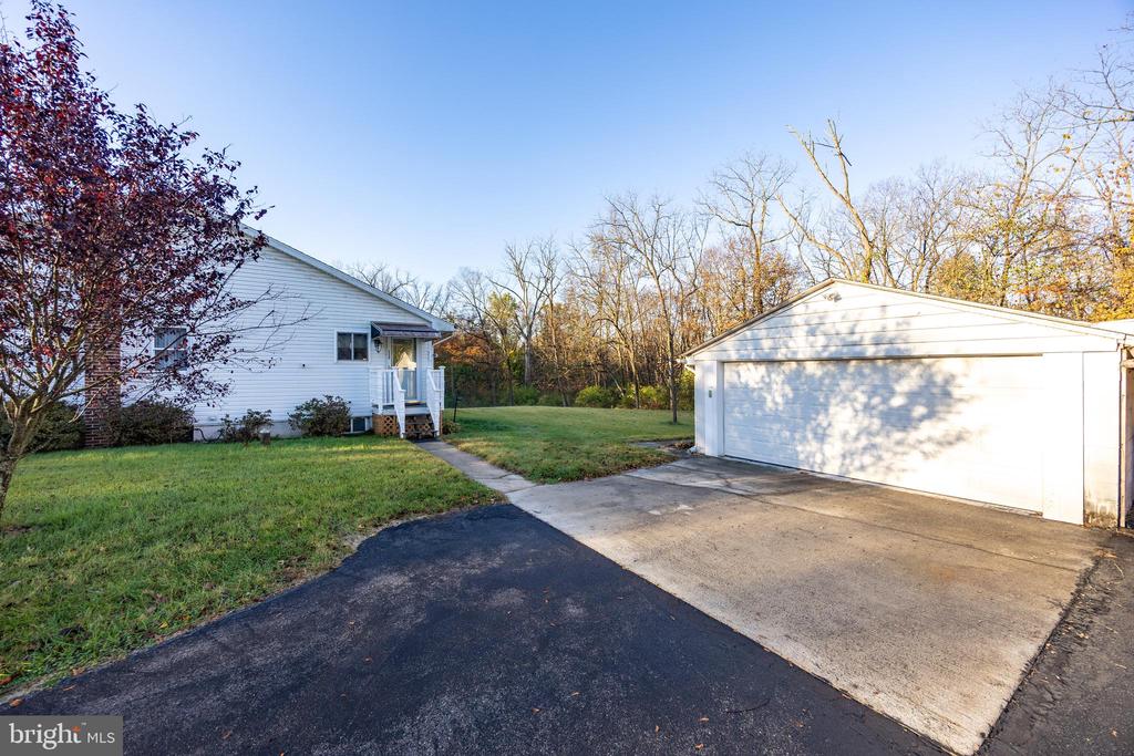 112 MONOCACY ROAD