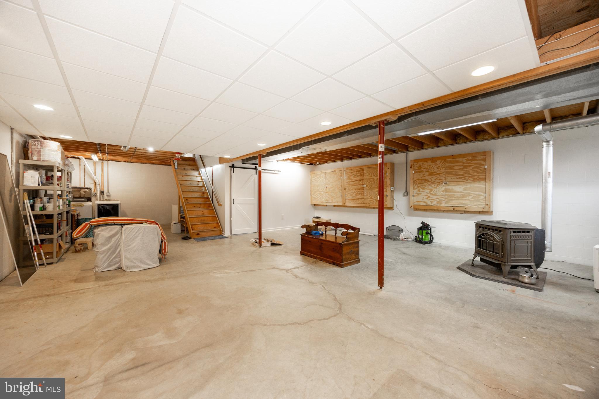 28 LOBACHSVILLE ROAD