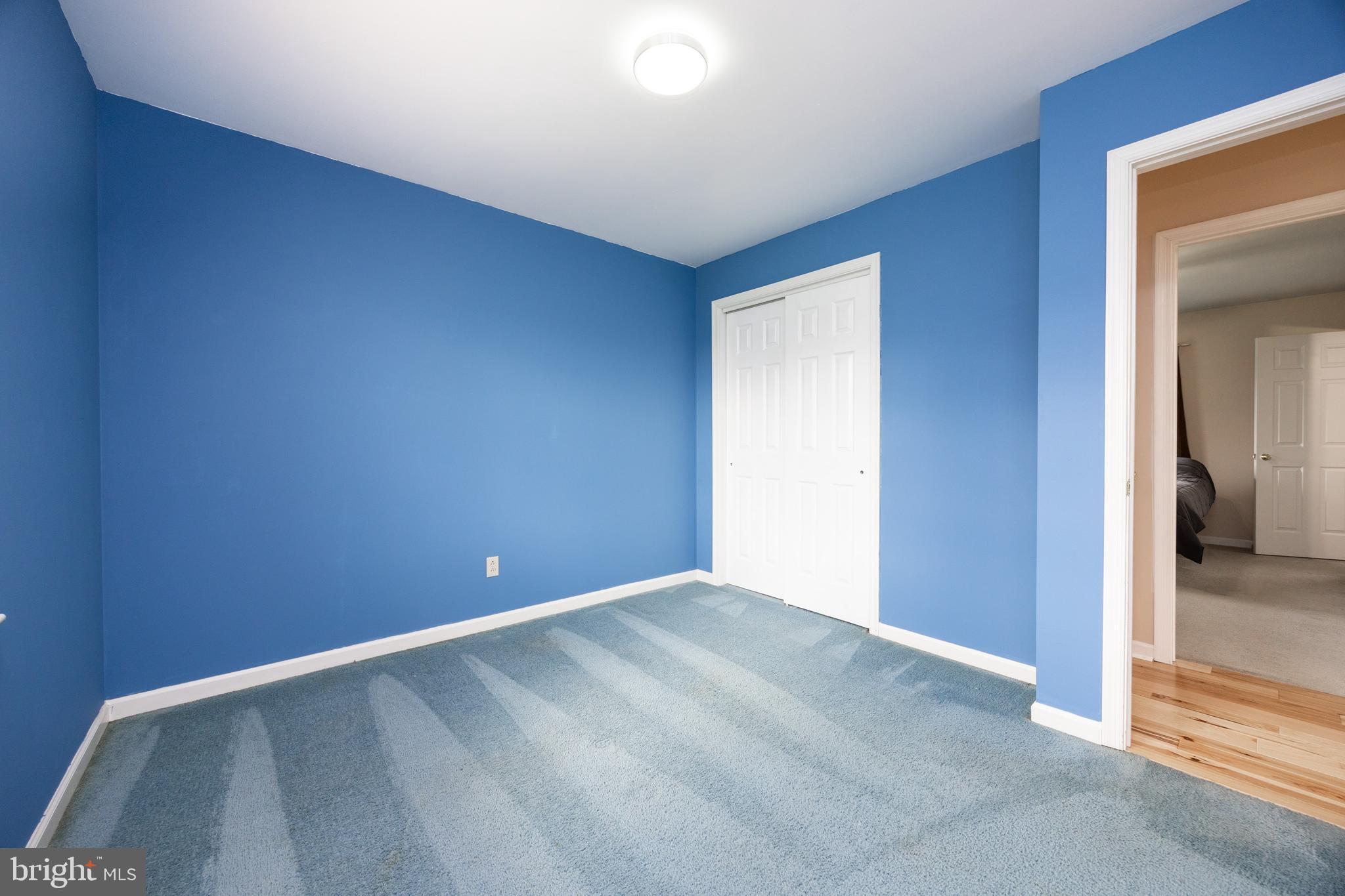 28 LOBACHSVILLE ROAD