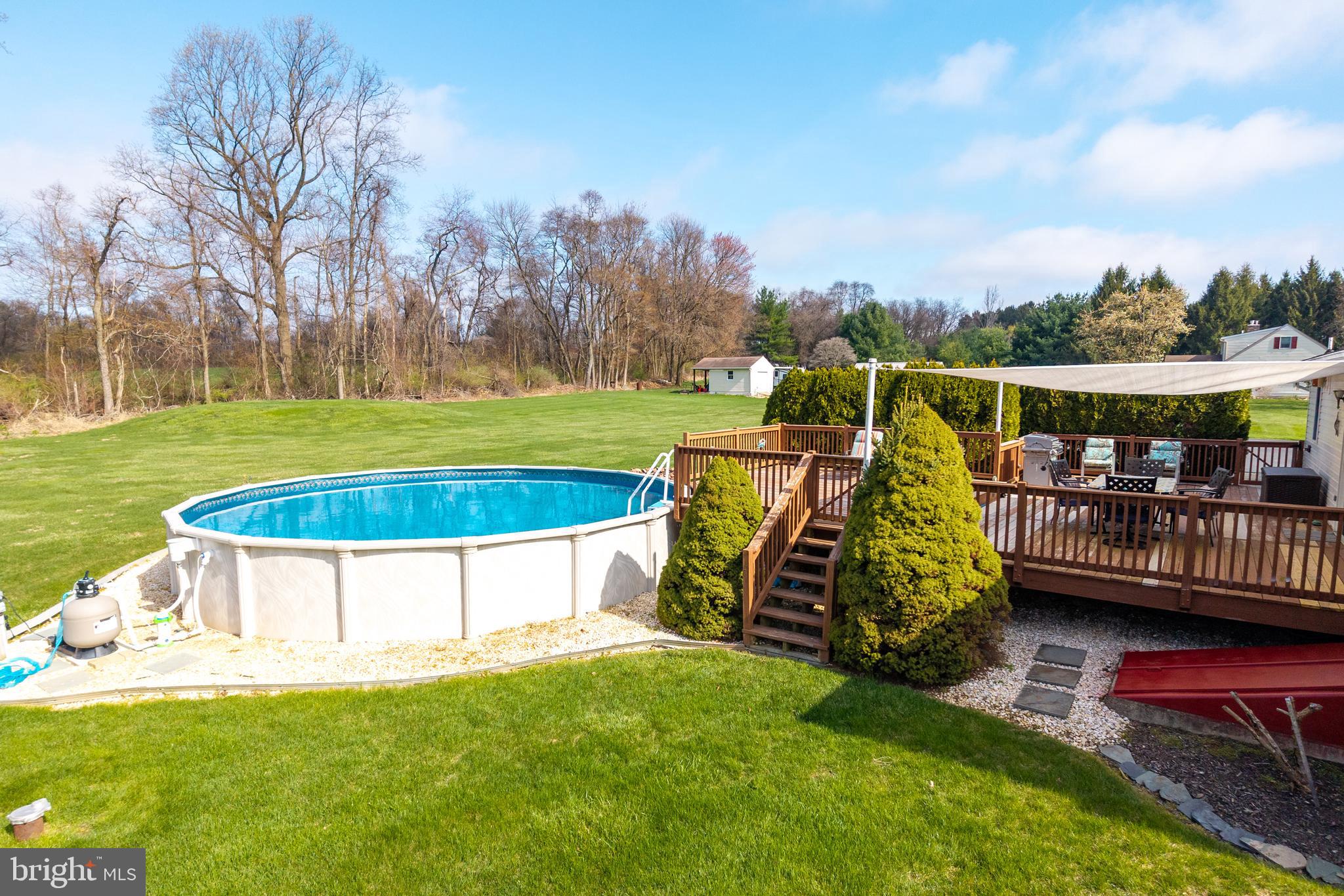 28 LOBACHSVILLE ROAD