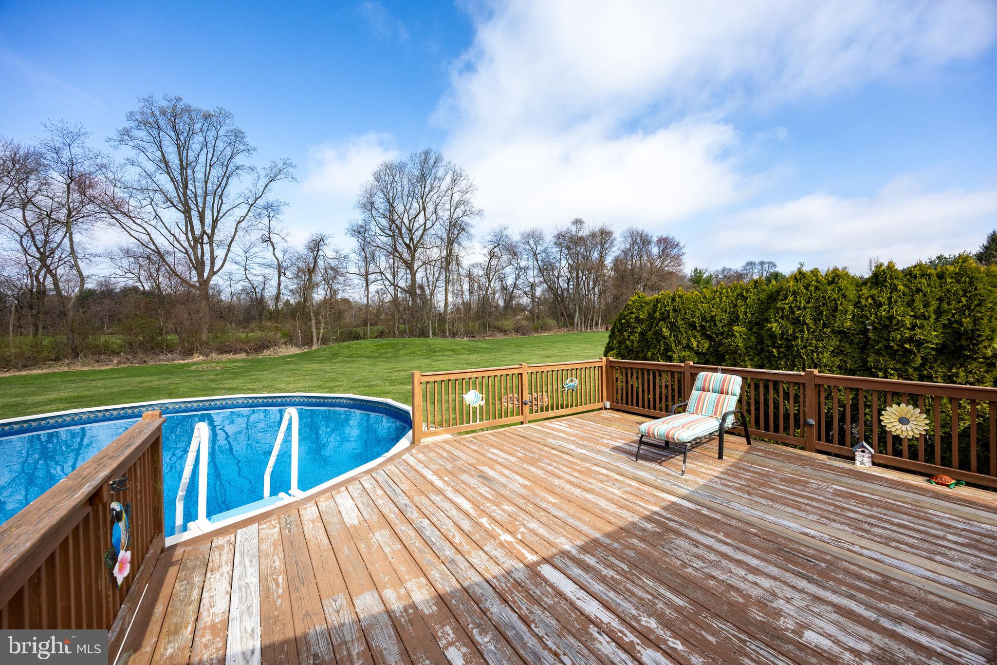 28 LOBACHSVILLE ROAD