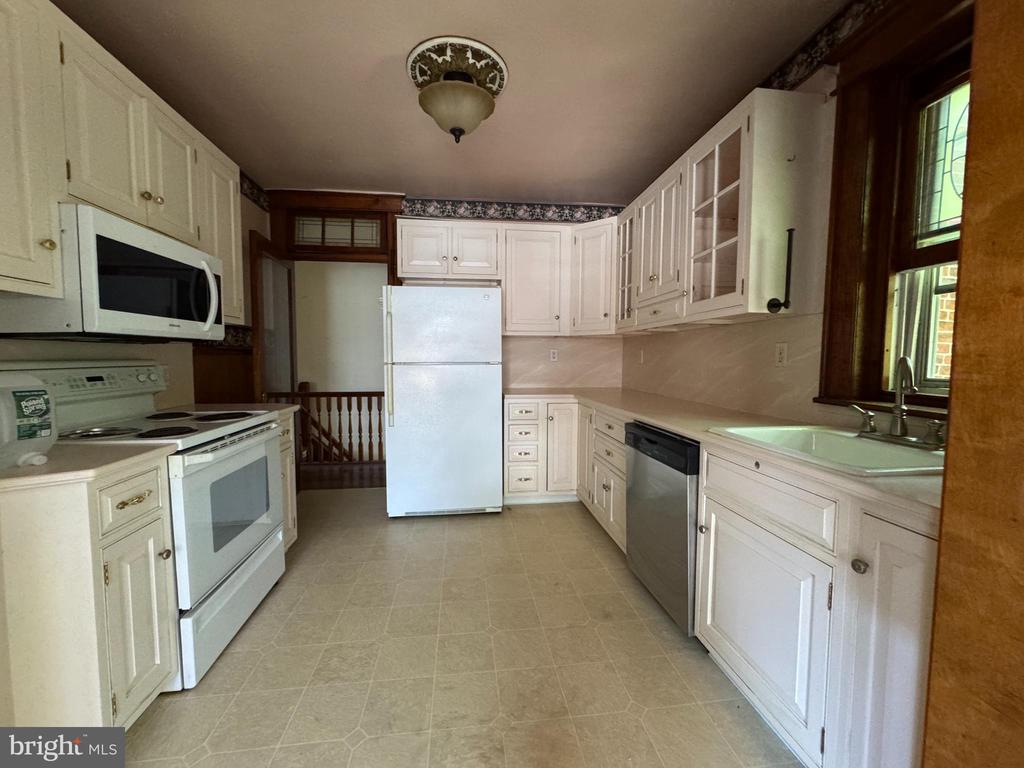 545 WALNUT STREET