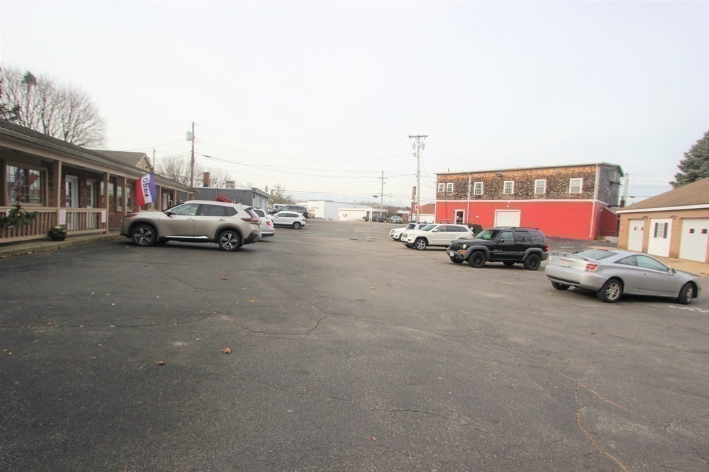326 Union St # 4