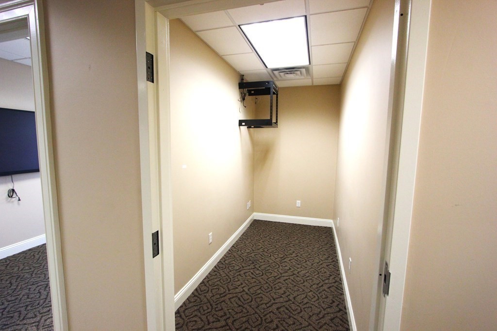 9 Summer St # 206