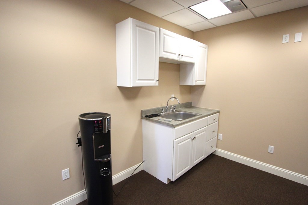 9 Summer St # 206