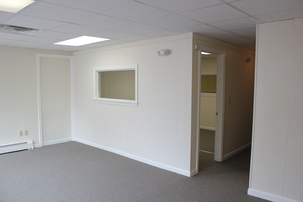 16 Cottage St # 3