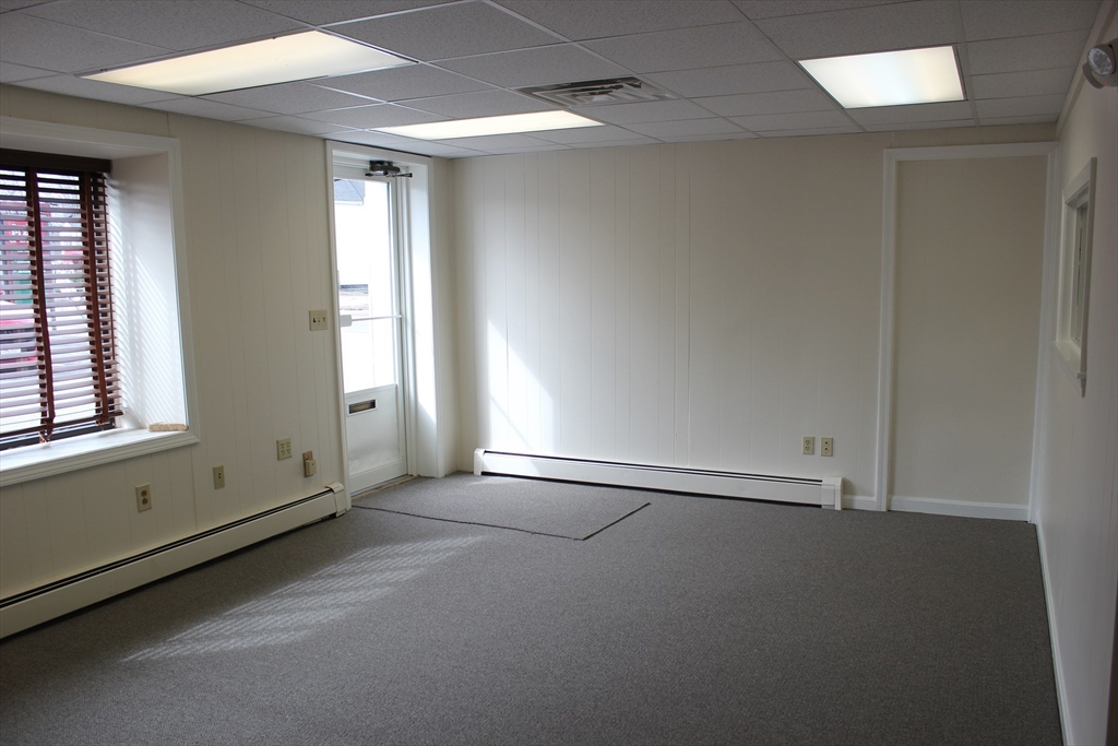 16 Cottage St # 3