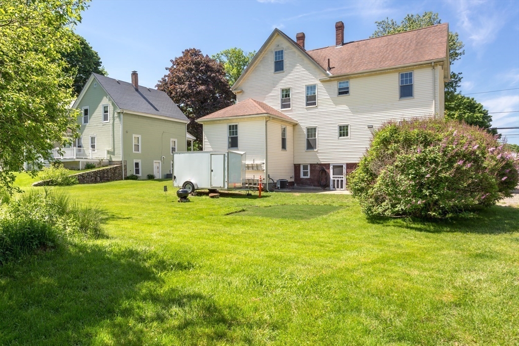 134 Peck St