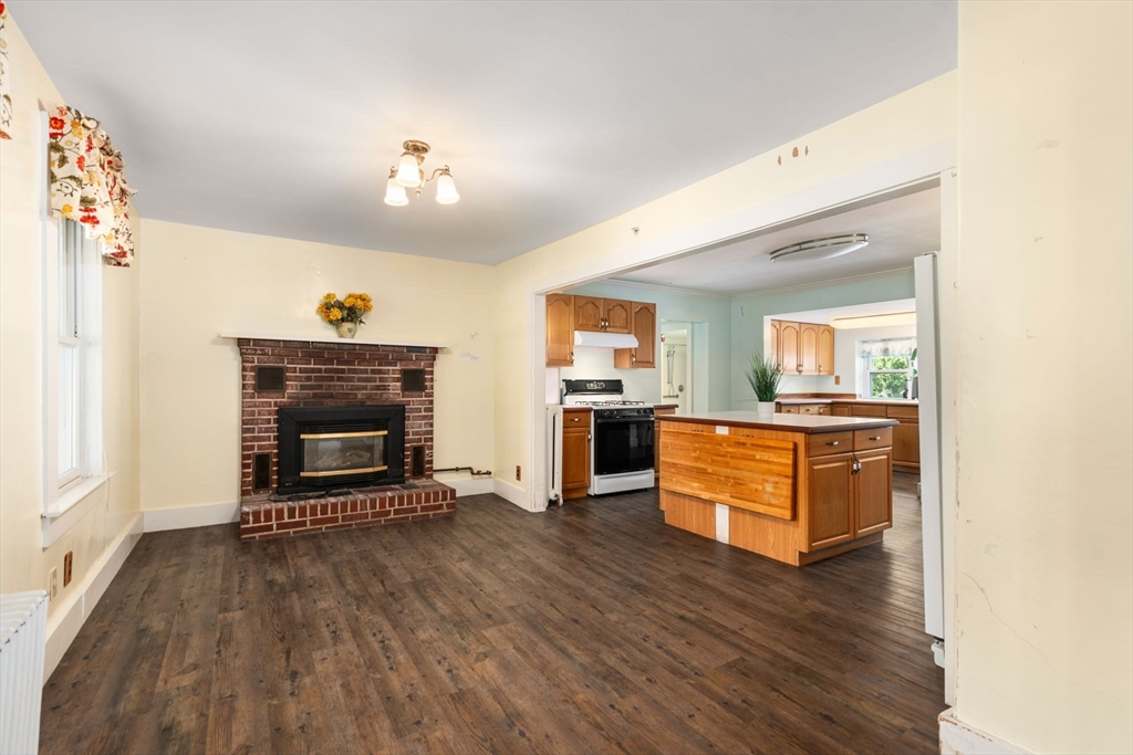16 Lavender St
