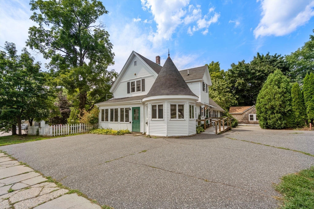 16 Lavender St