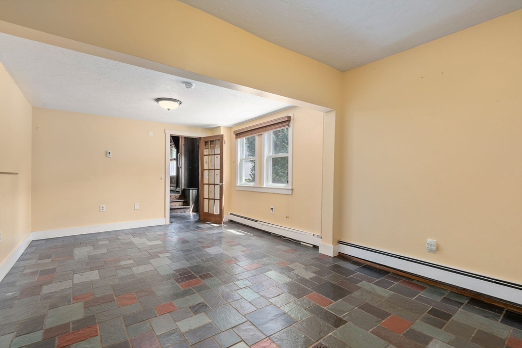 16 Lavender St