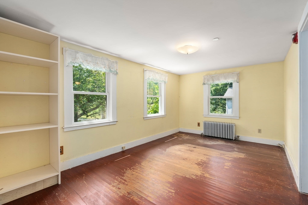 16 Lavender St