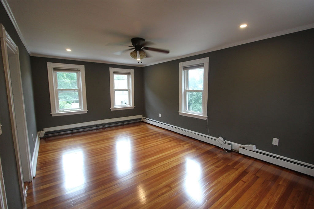 20 Moore Ave # 20