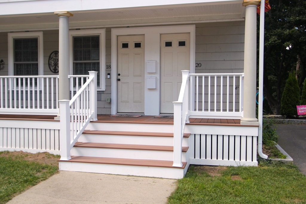 20 Moore Ave # 20