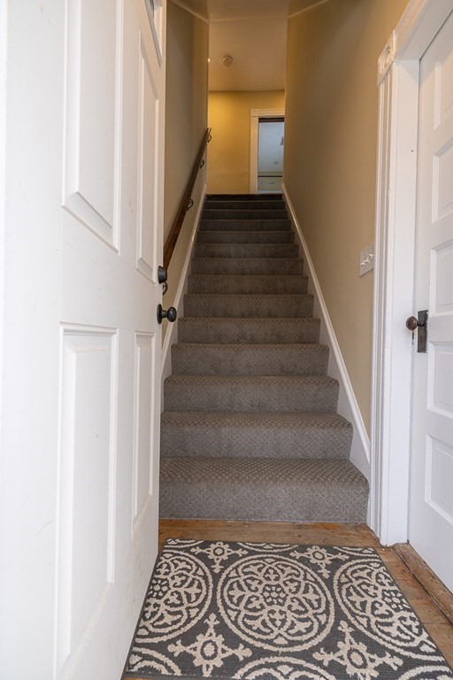 20 Moore Ave # 20